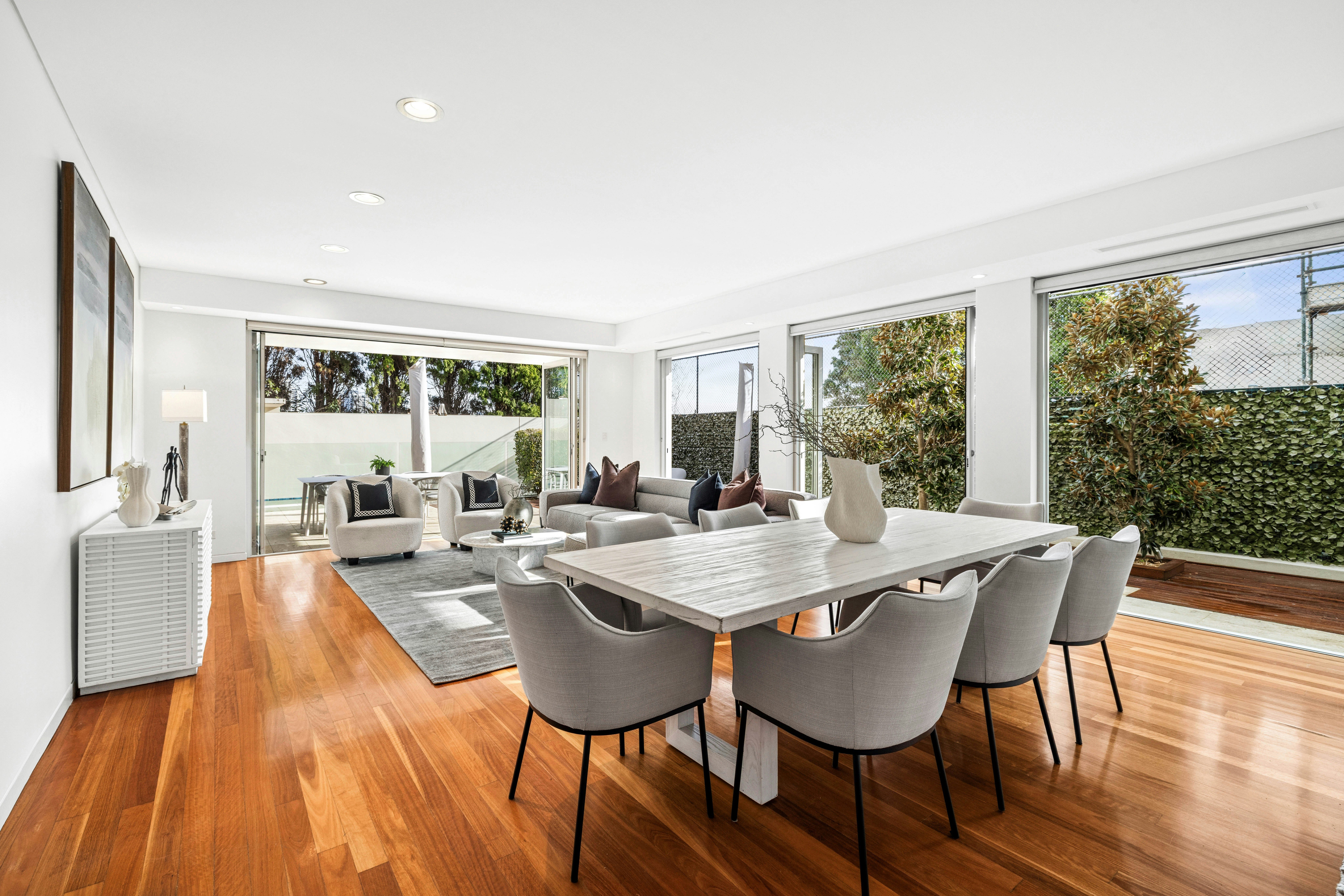 Image of dining room