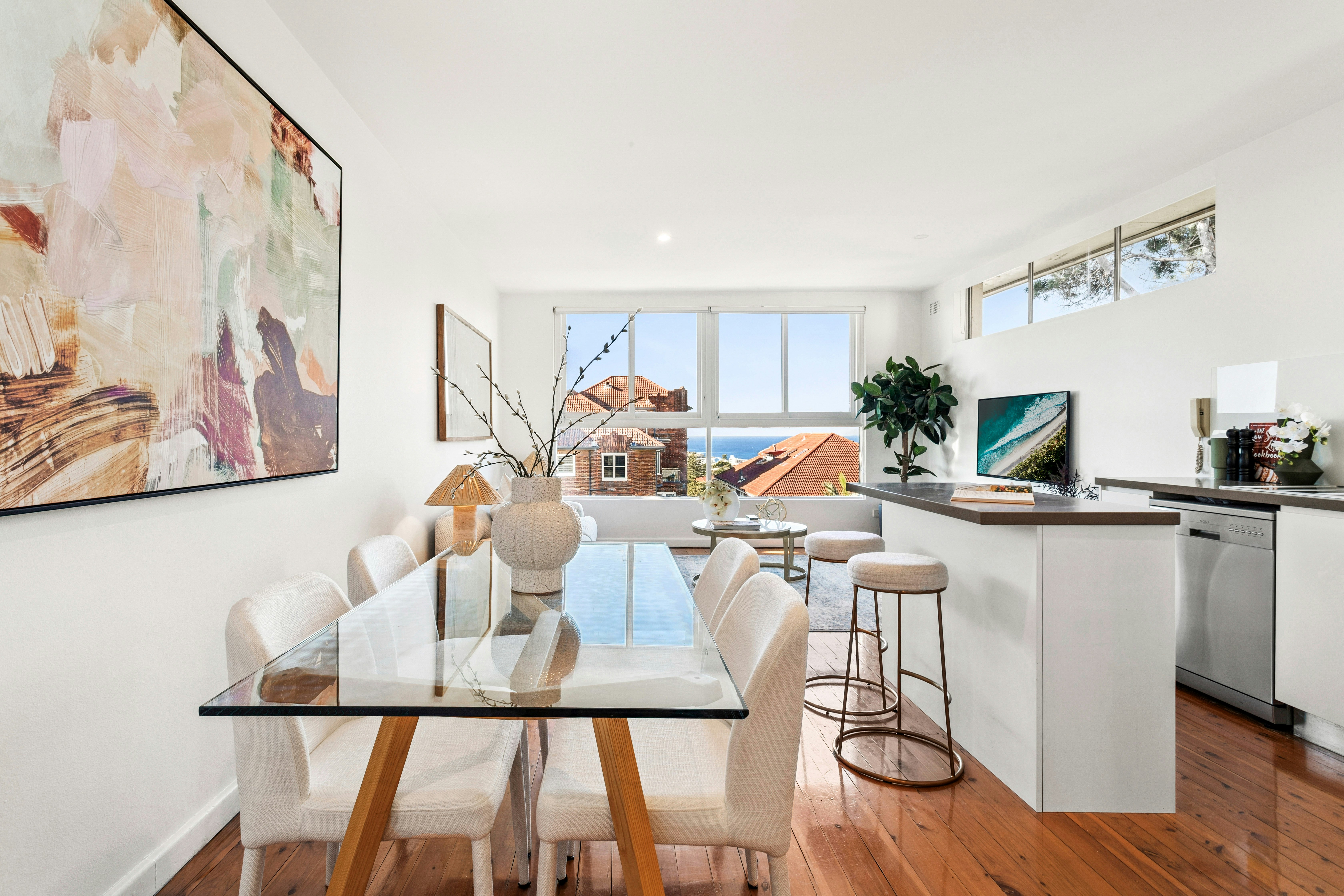 Image of dining room