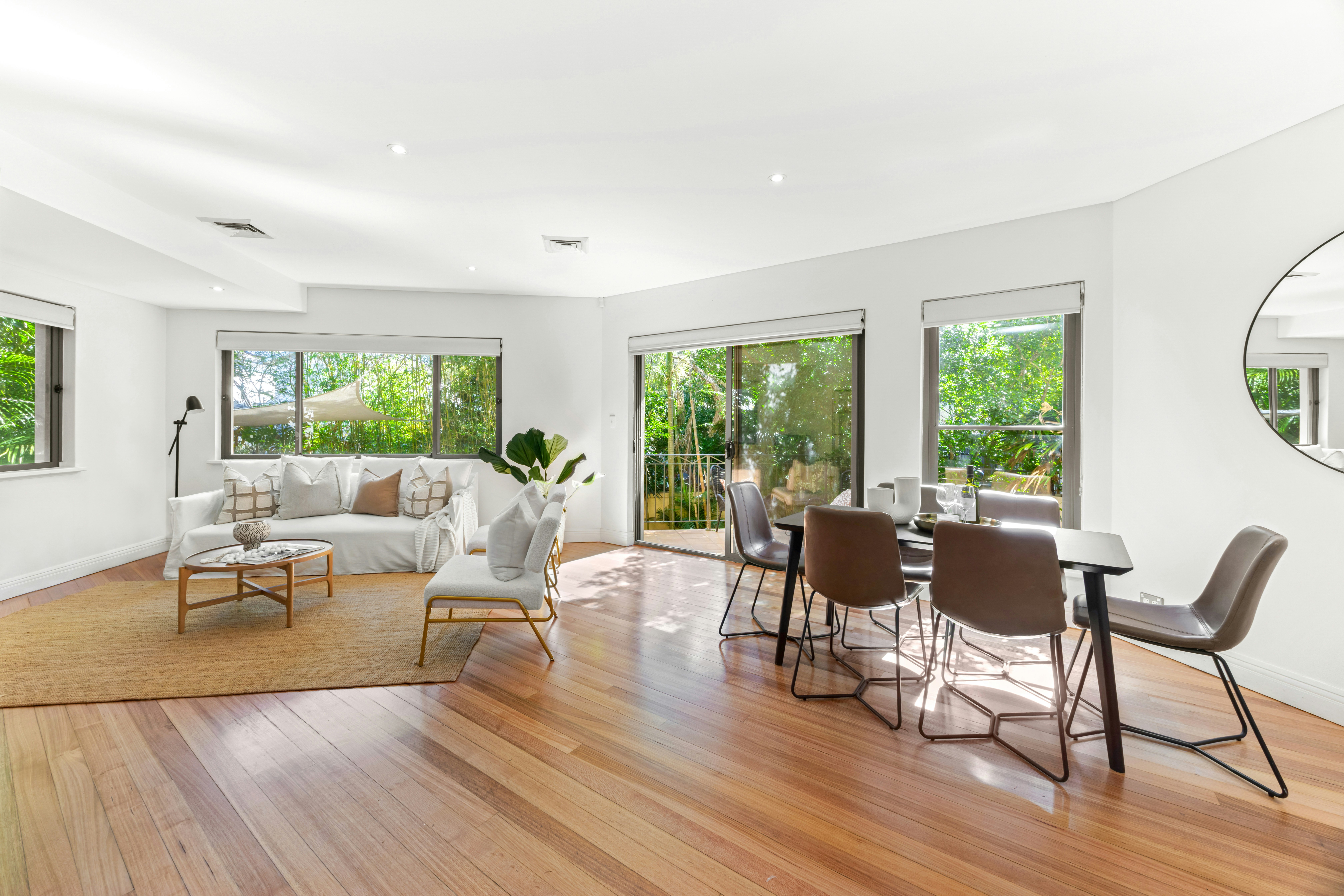 Image of dining room