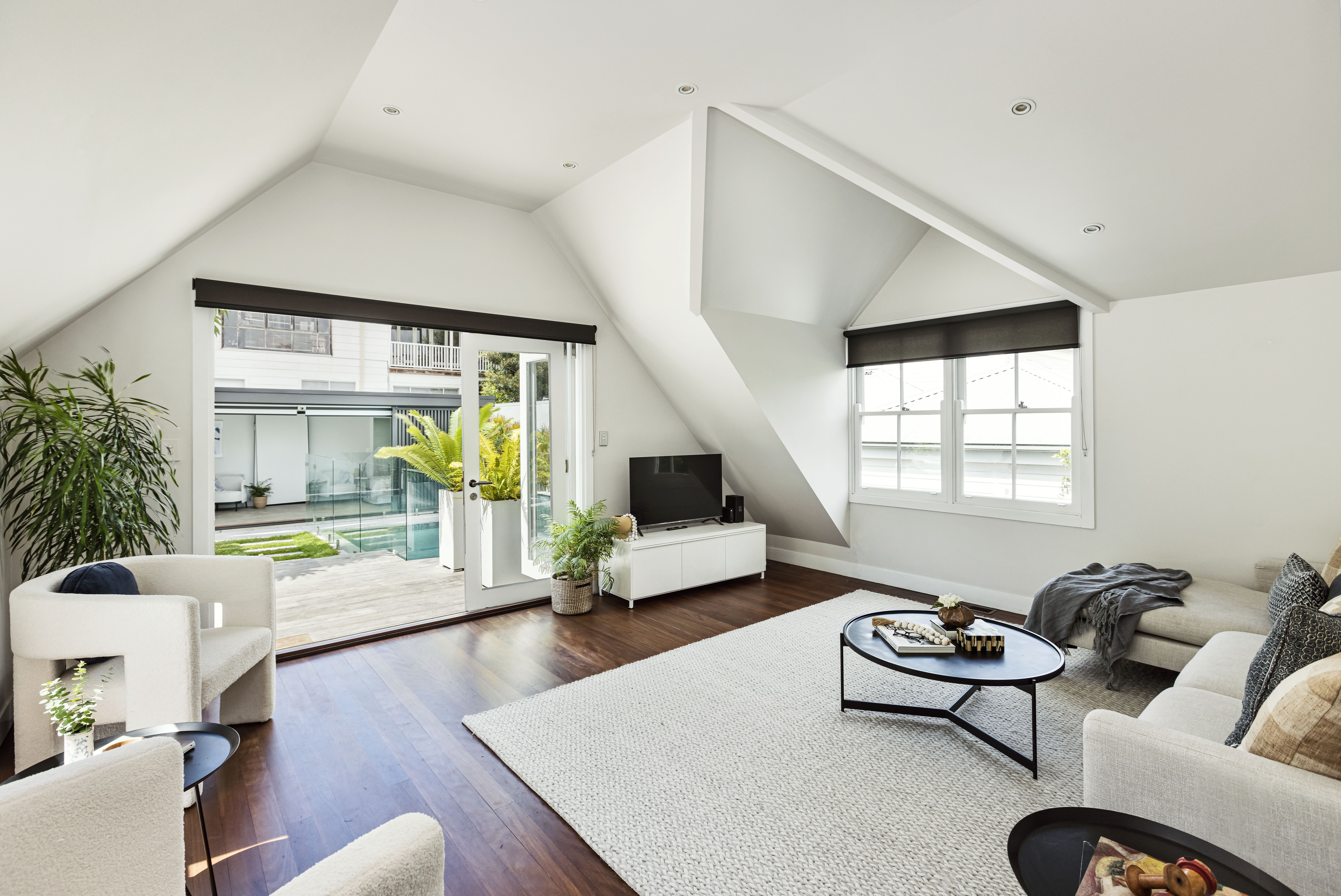 1 River Street, Birchgrove - Thumbnail 2