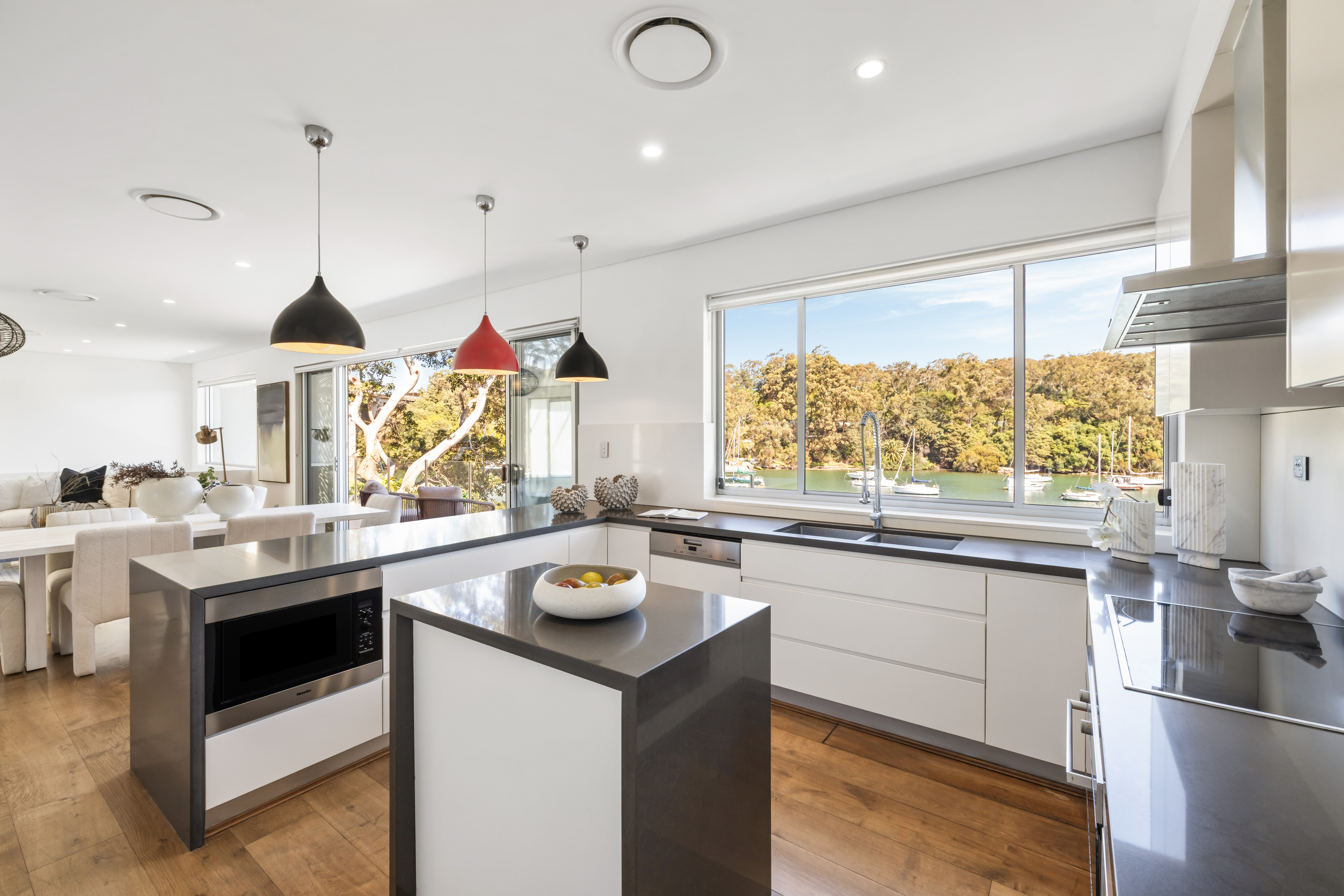 9 Euthella Avenue, Hunters Hill - Thumbnail 7