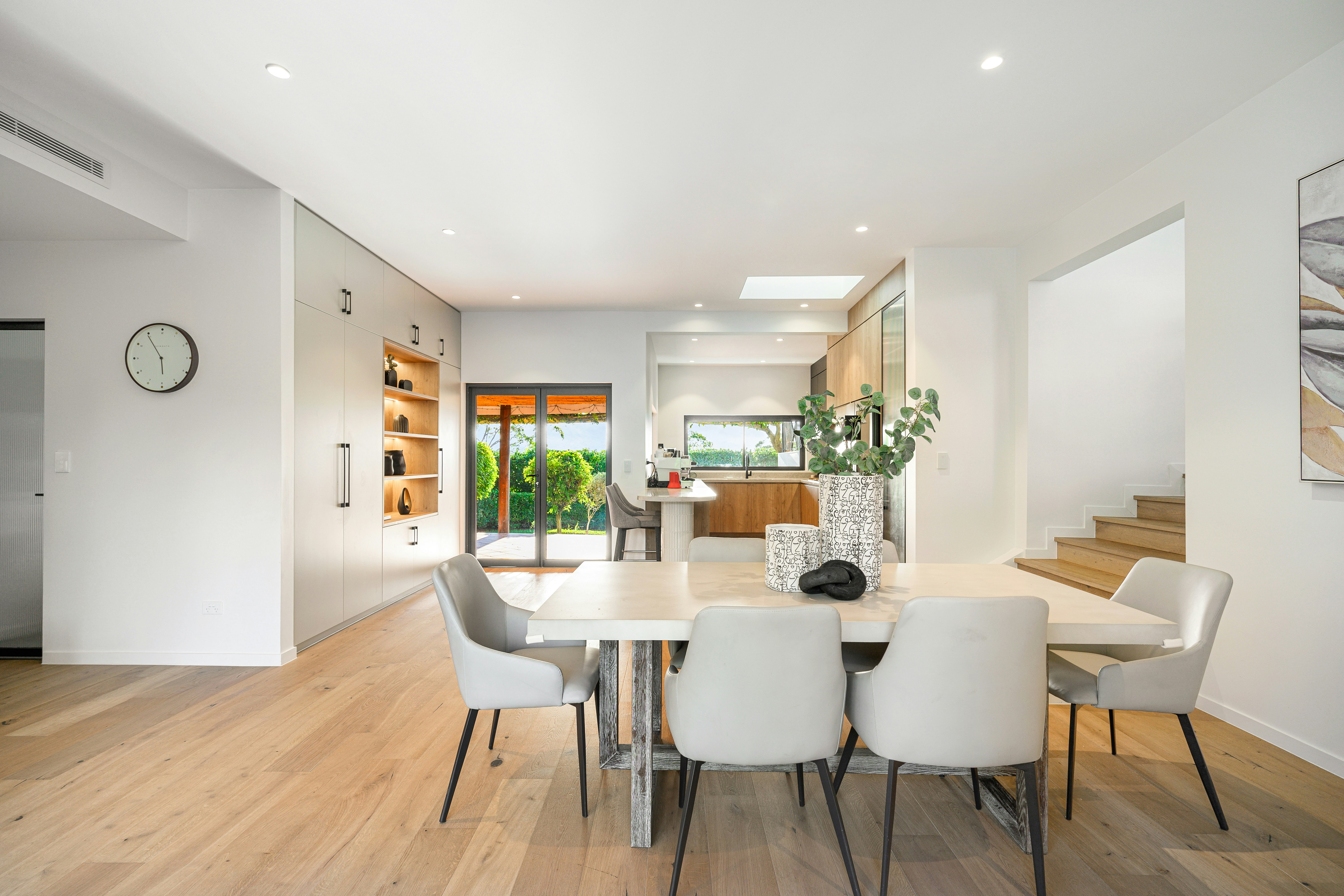 Image of dining room