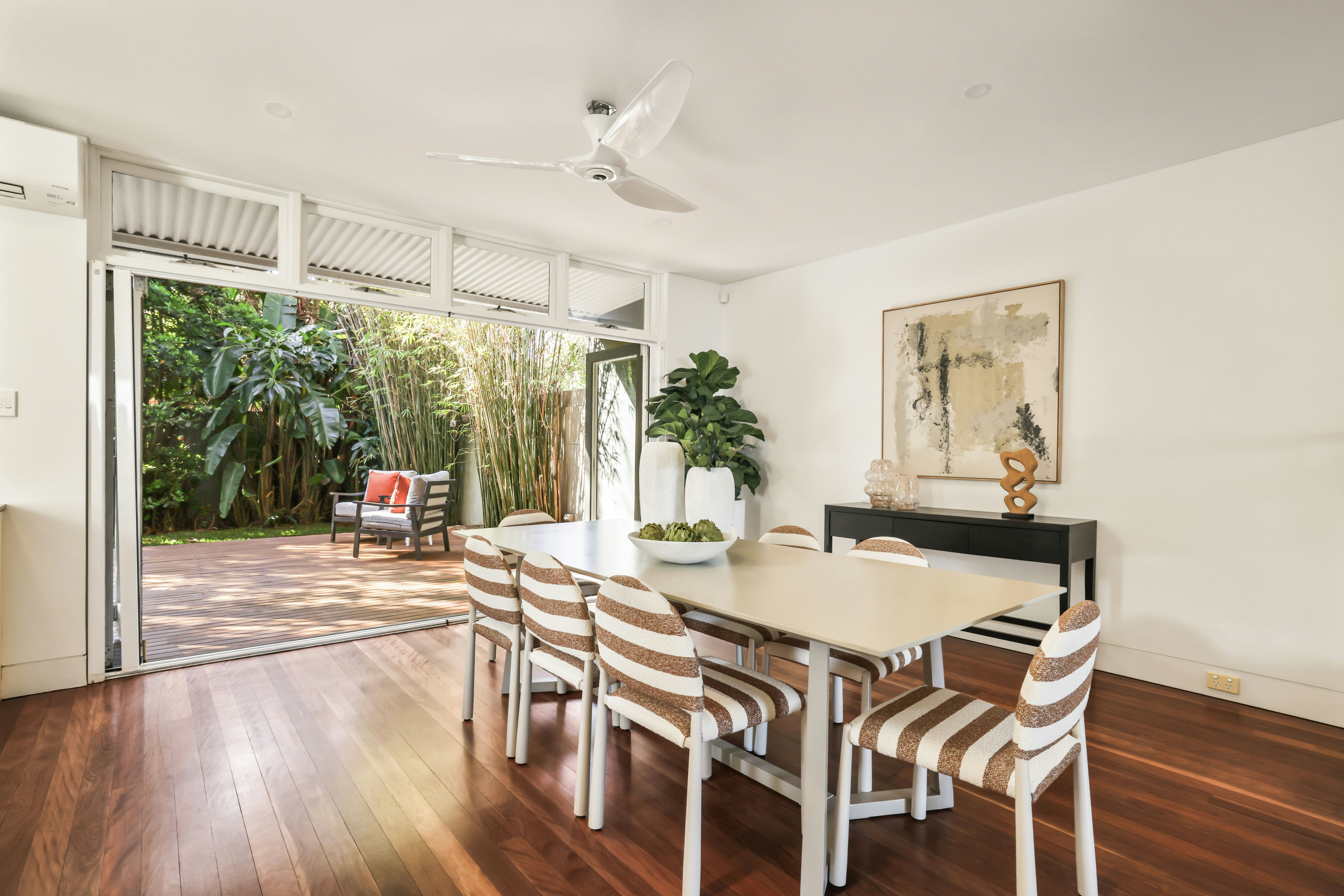 Image of dining room