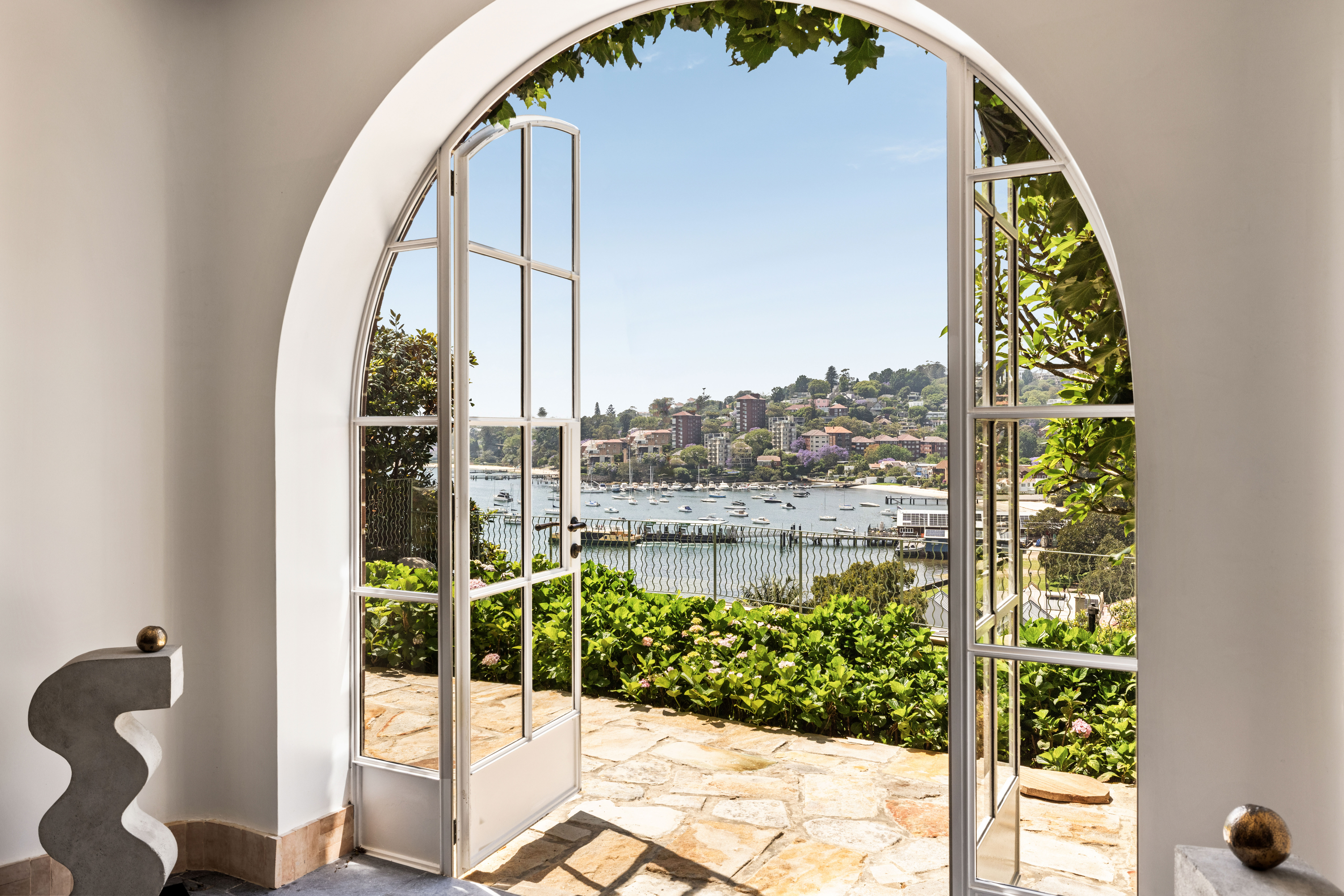 15 Eastbourne Road, Darling Point - Thumbnail 2