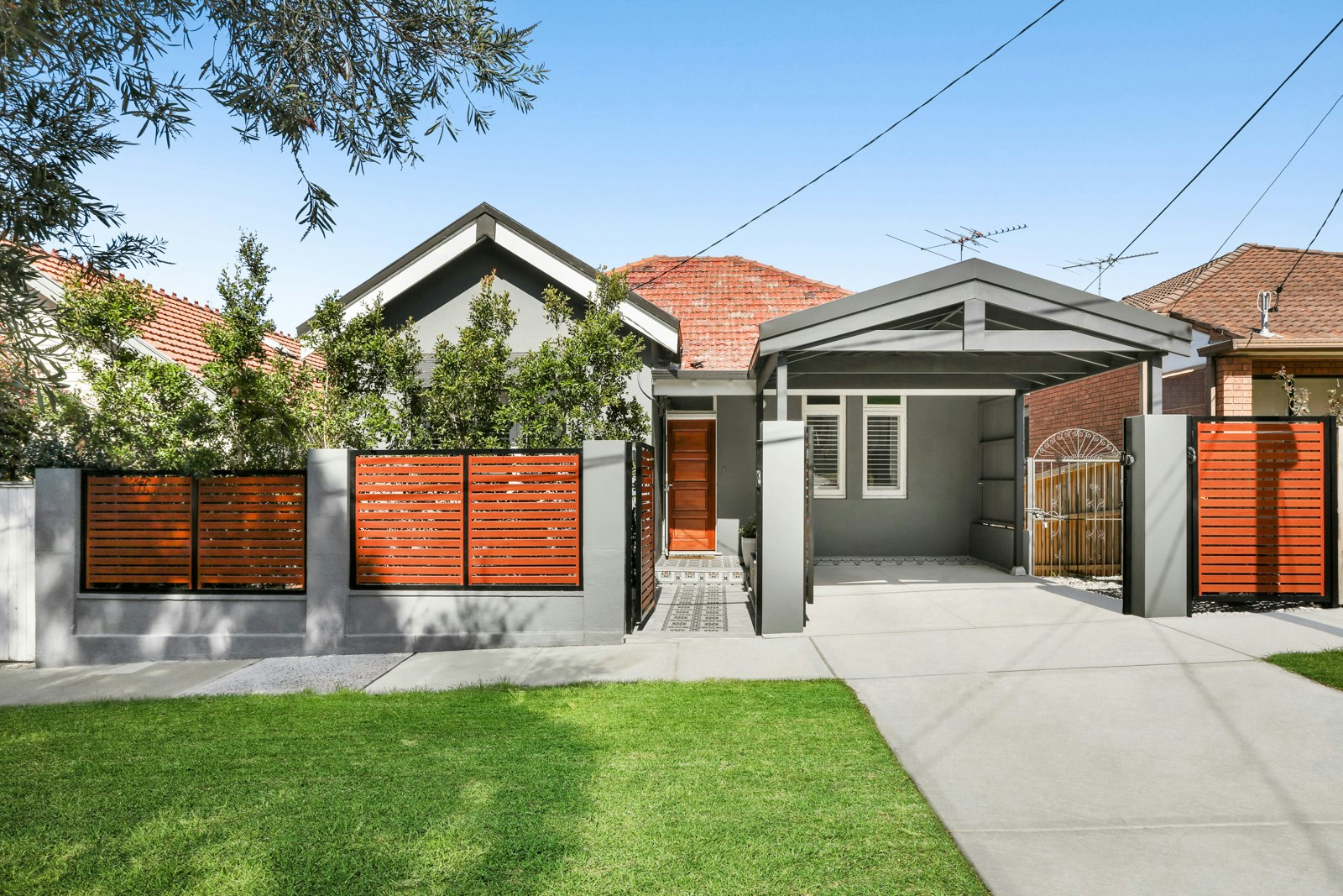 Image of neighborhood