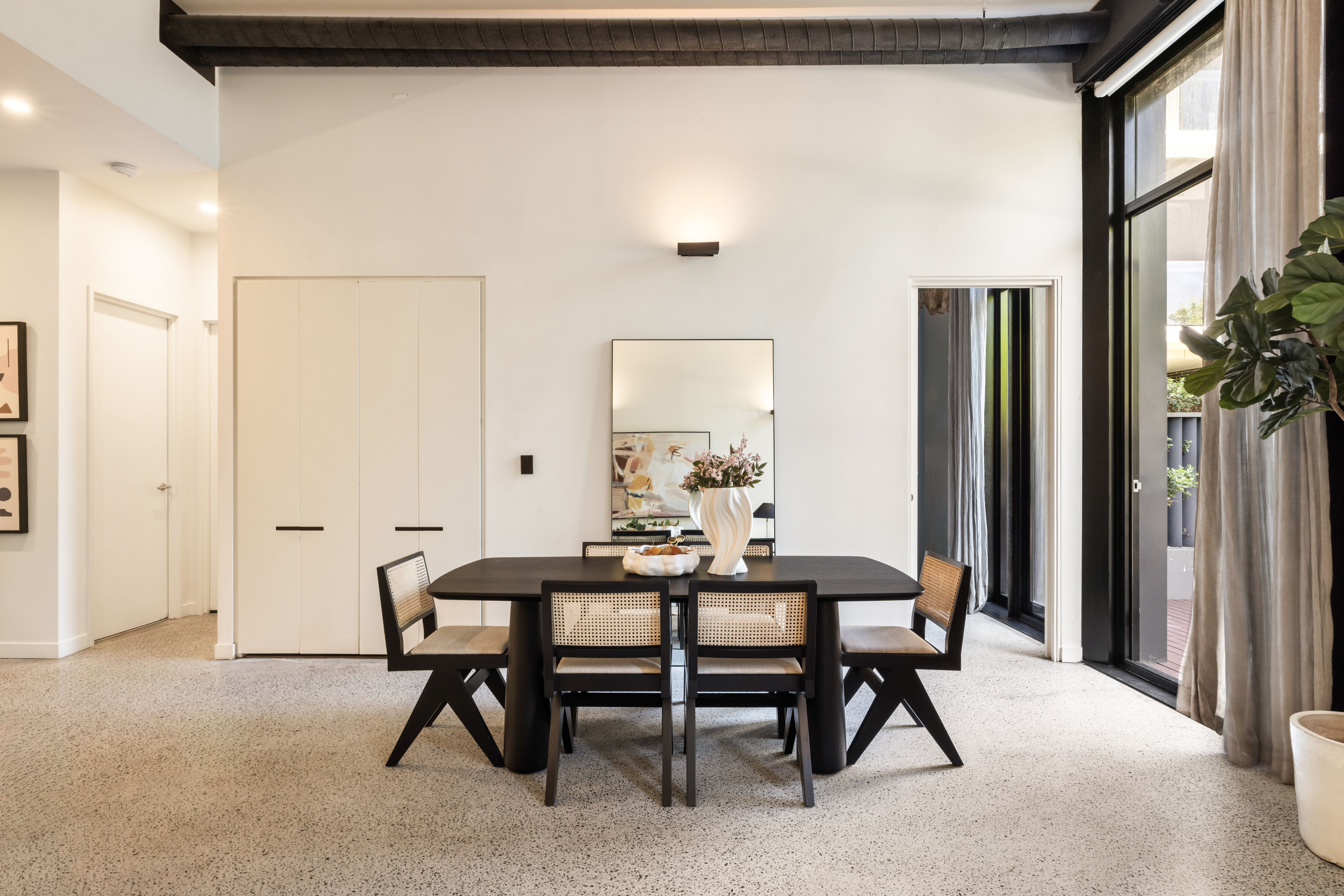 1/8 Crewe Place, Rosebery - Thumbnail 4