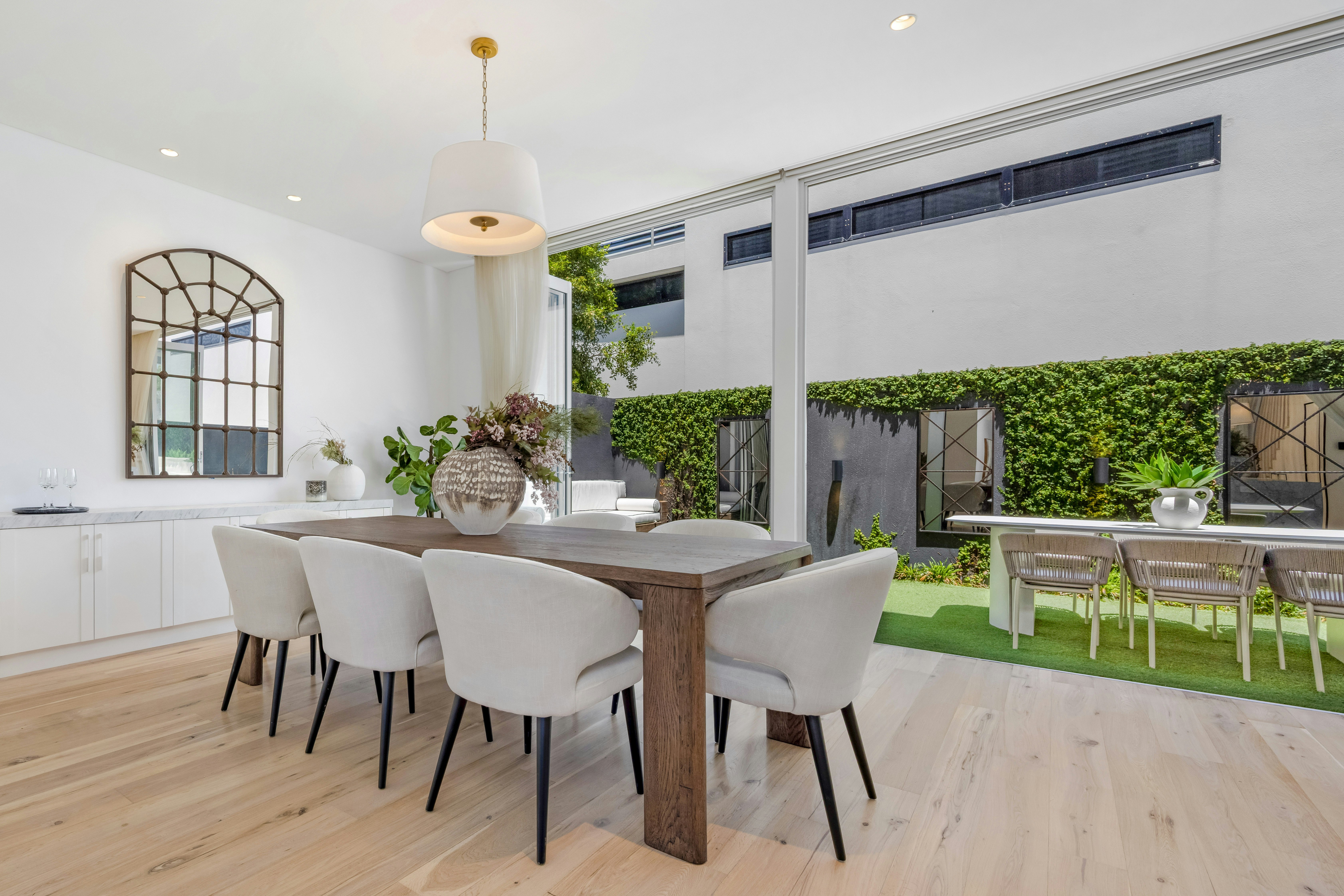Image of dining room
