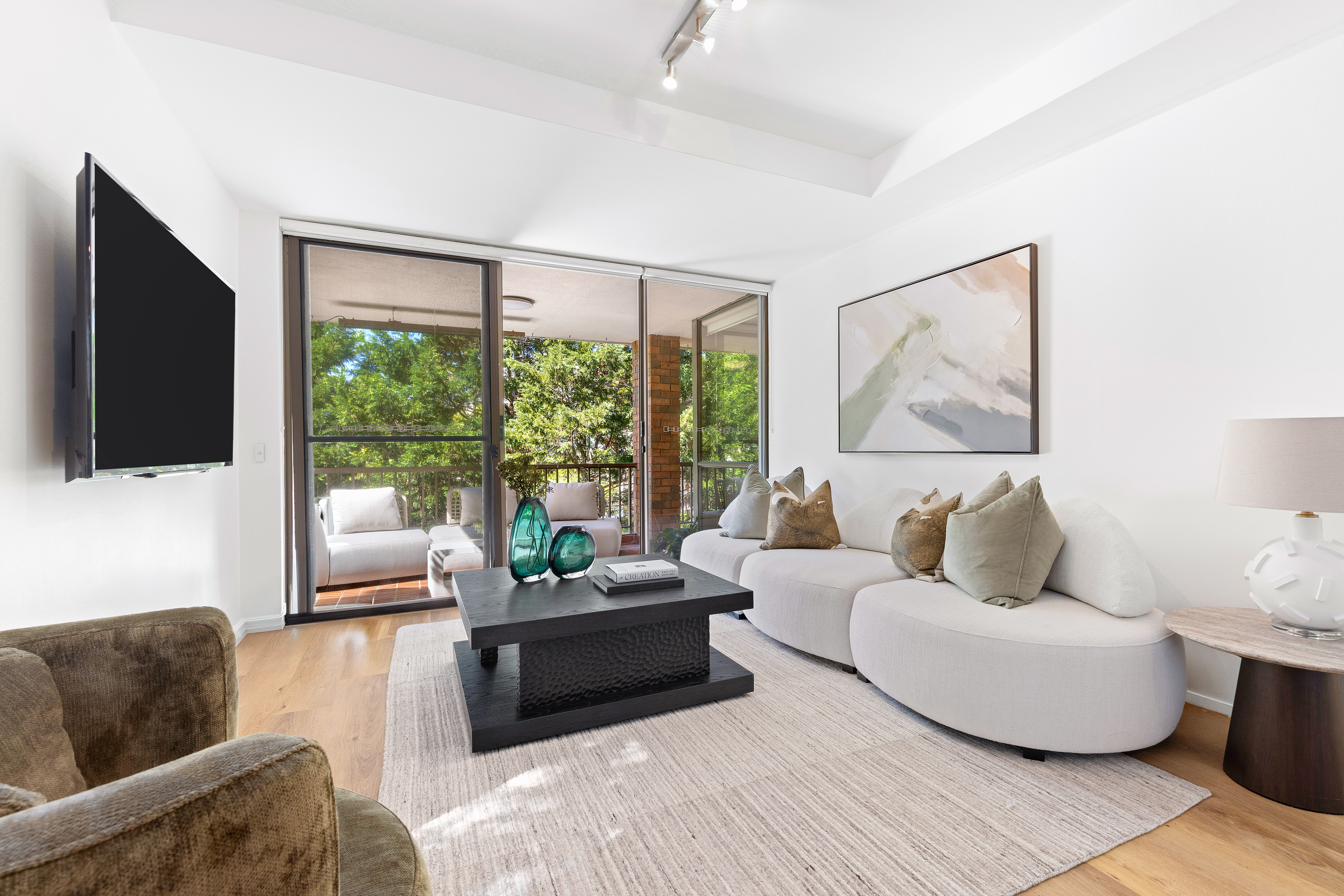 4/25 The Avenue, Rose Bay - Thumbnail 2