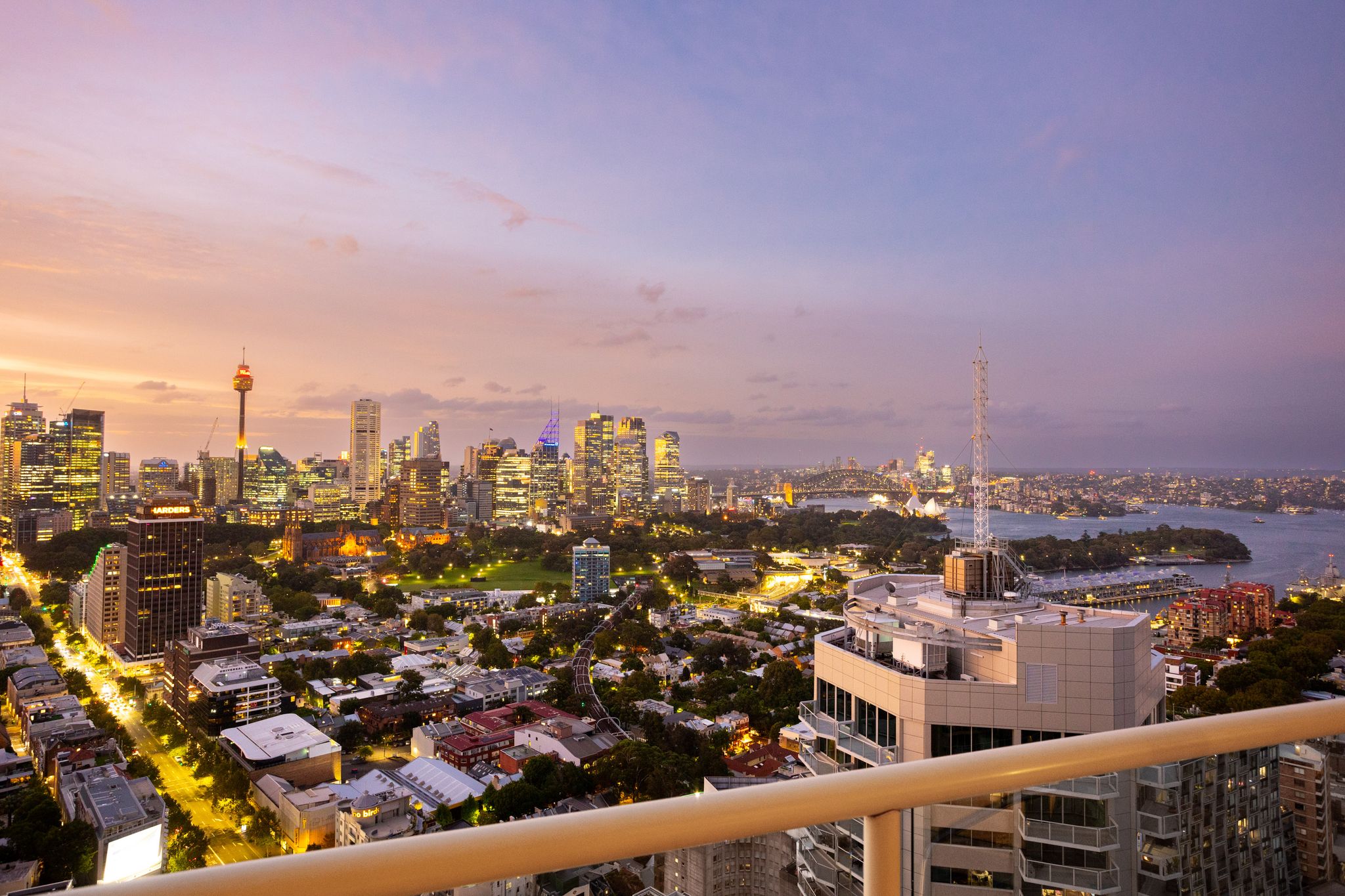 3502/1 Kings Cross Road, Darlinghurst - Image 1