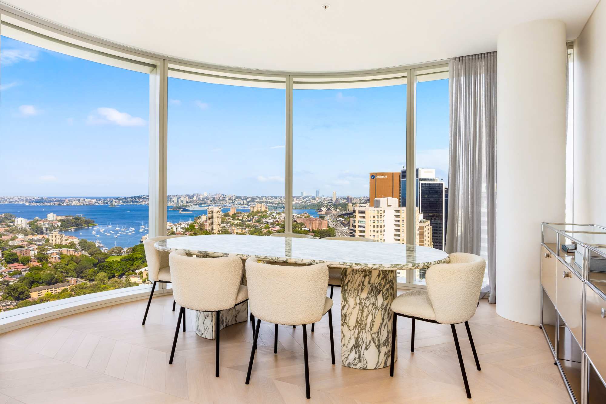 1805/168 Walker Street, North Sydney - Thumbnail 2