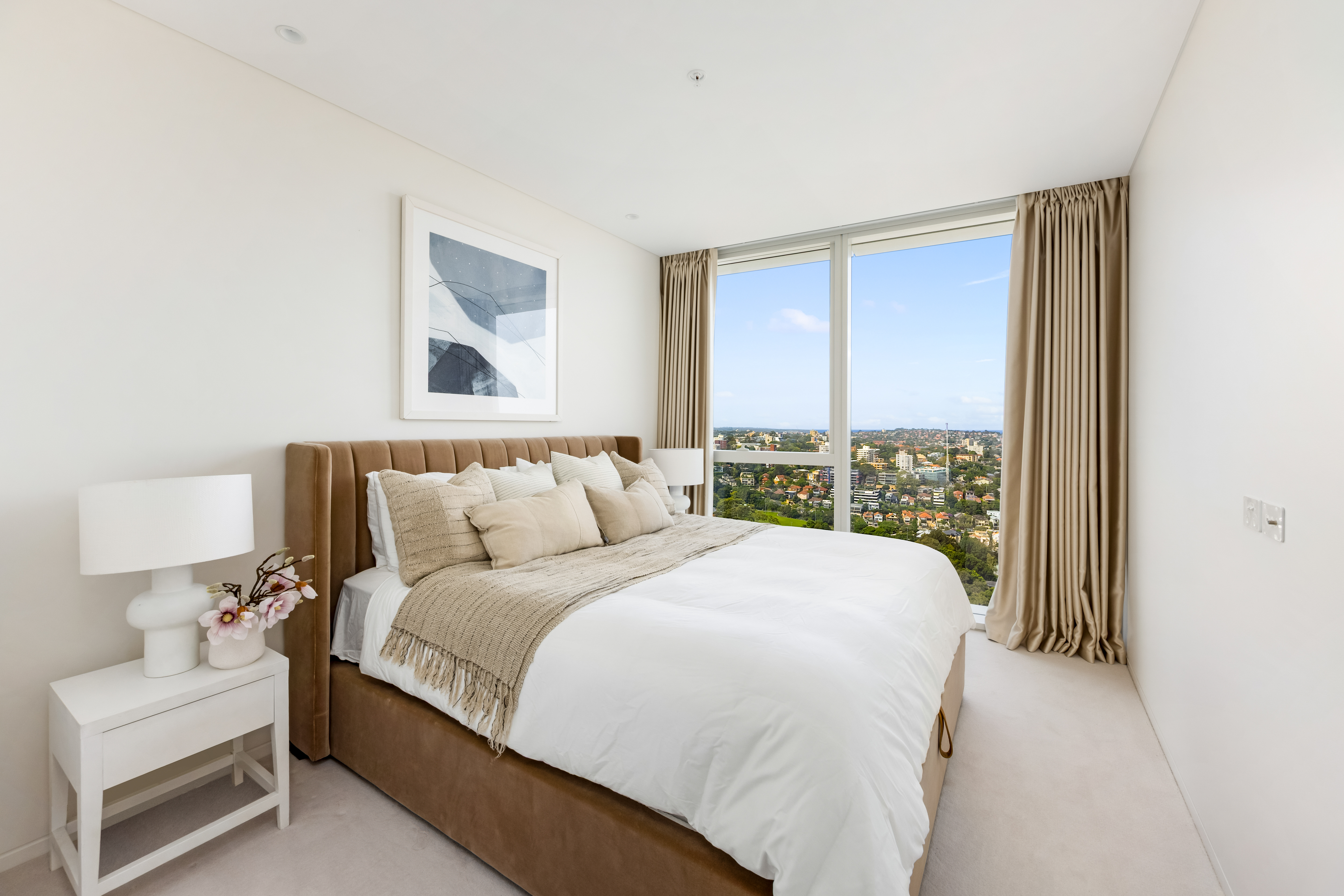 1805/168 Walker Street, North Sydney - Thumbnail 5