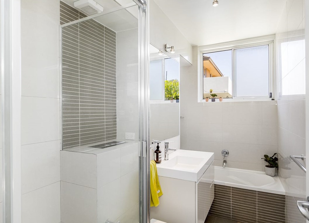 13/3-4A Pacific Avenue, Tamarama - Thumbnail 6