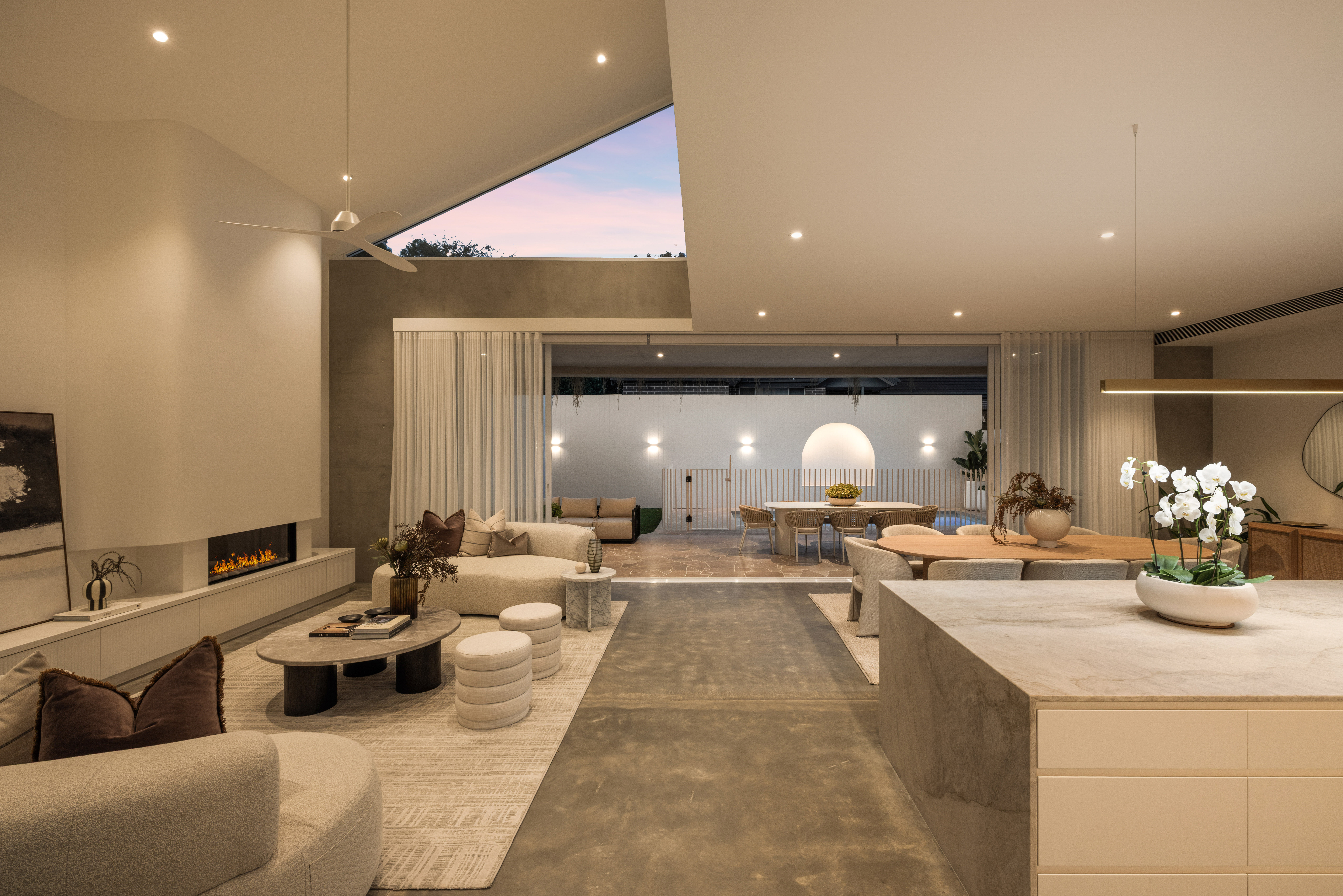 1 Warner Street, Gladesville - Thumbnail 2