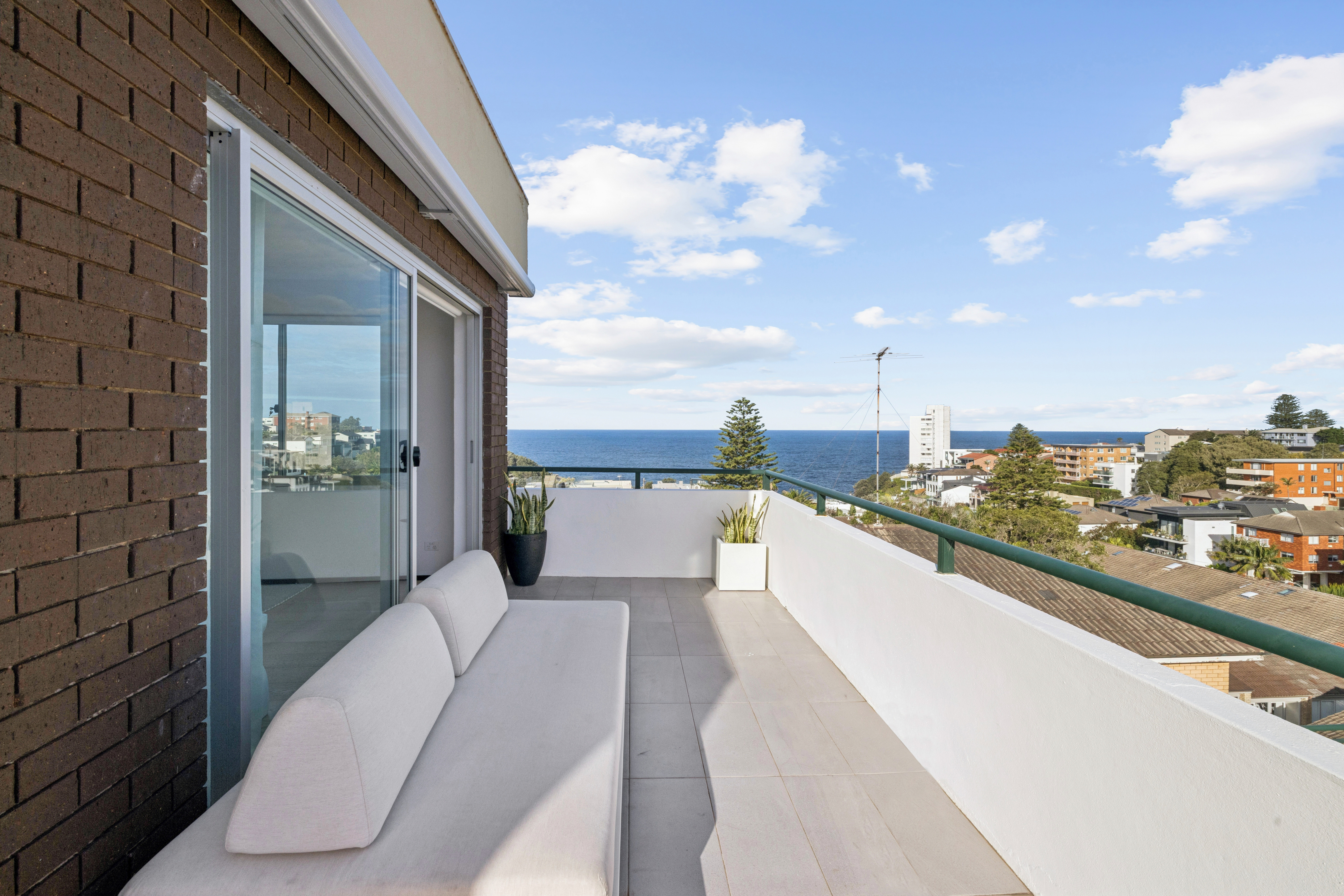 6/23-27 Diamond Bay Road, Vaucluse - Thumbnail 2