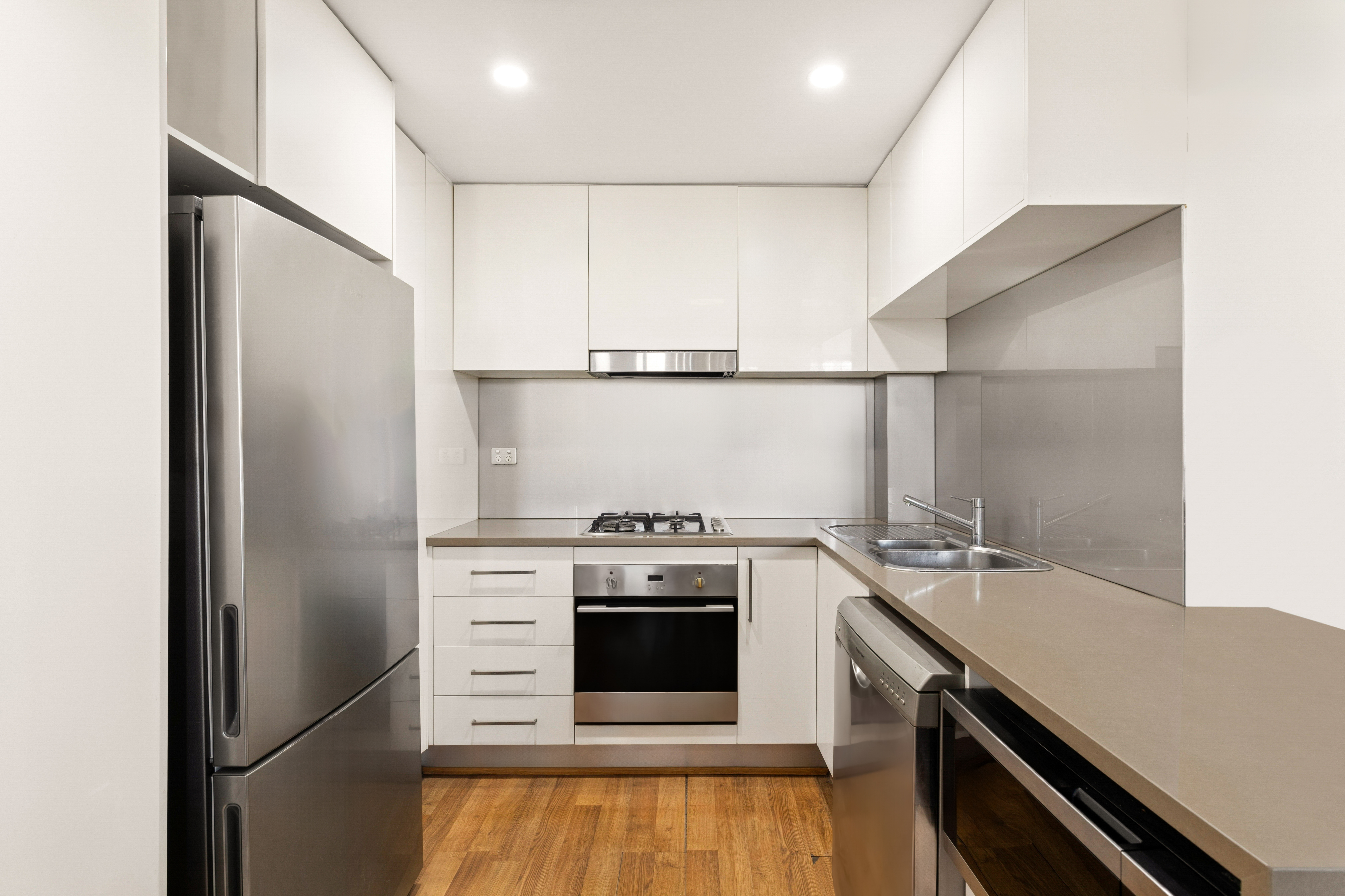 18/238-242 William Street, Potts Point - Thumbnail 3