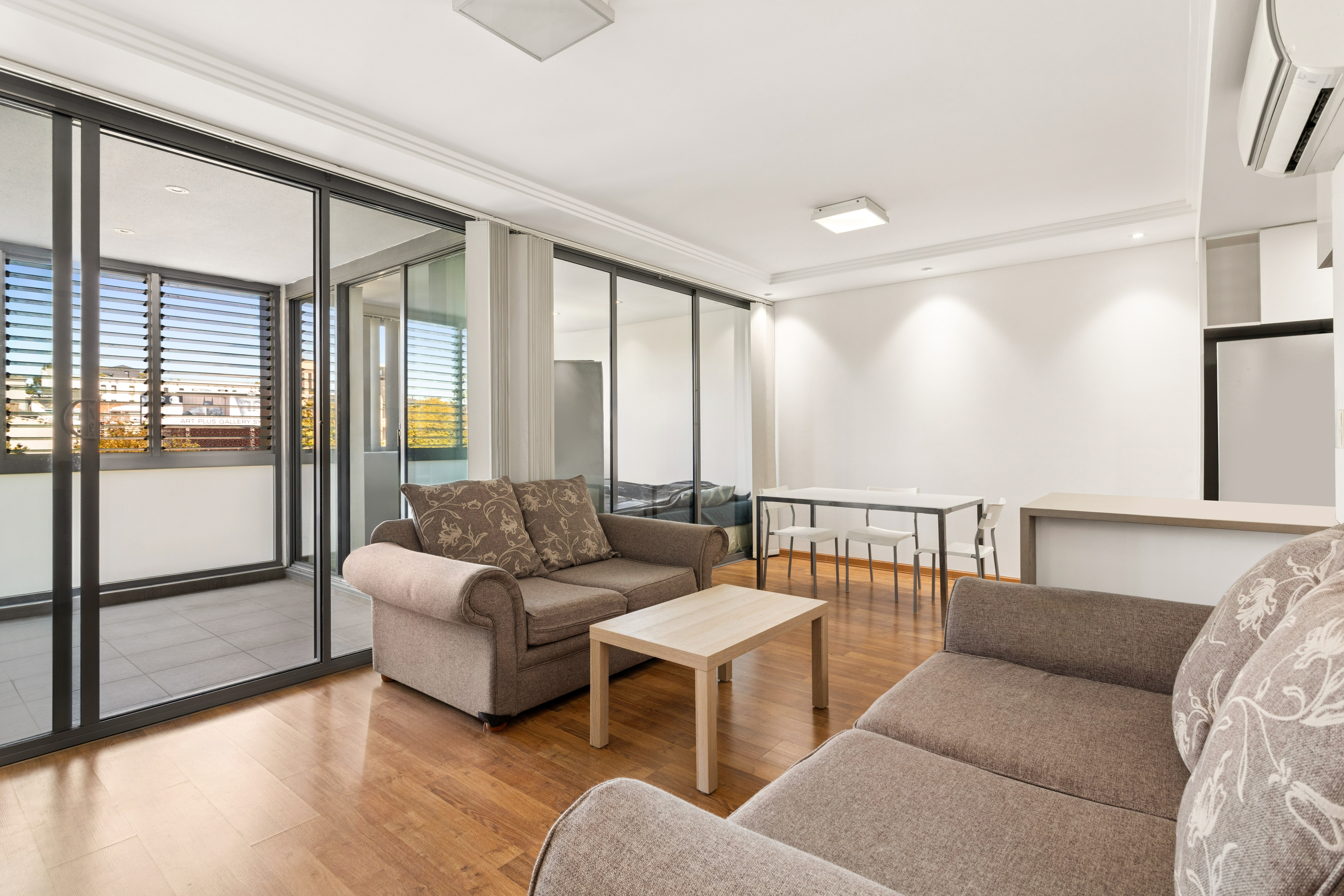 18/238-242 William Street, Potts Point - Thumbnail 2