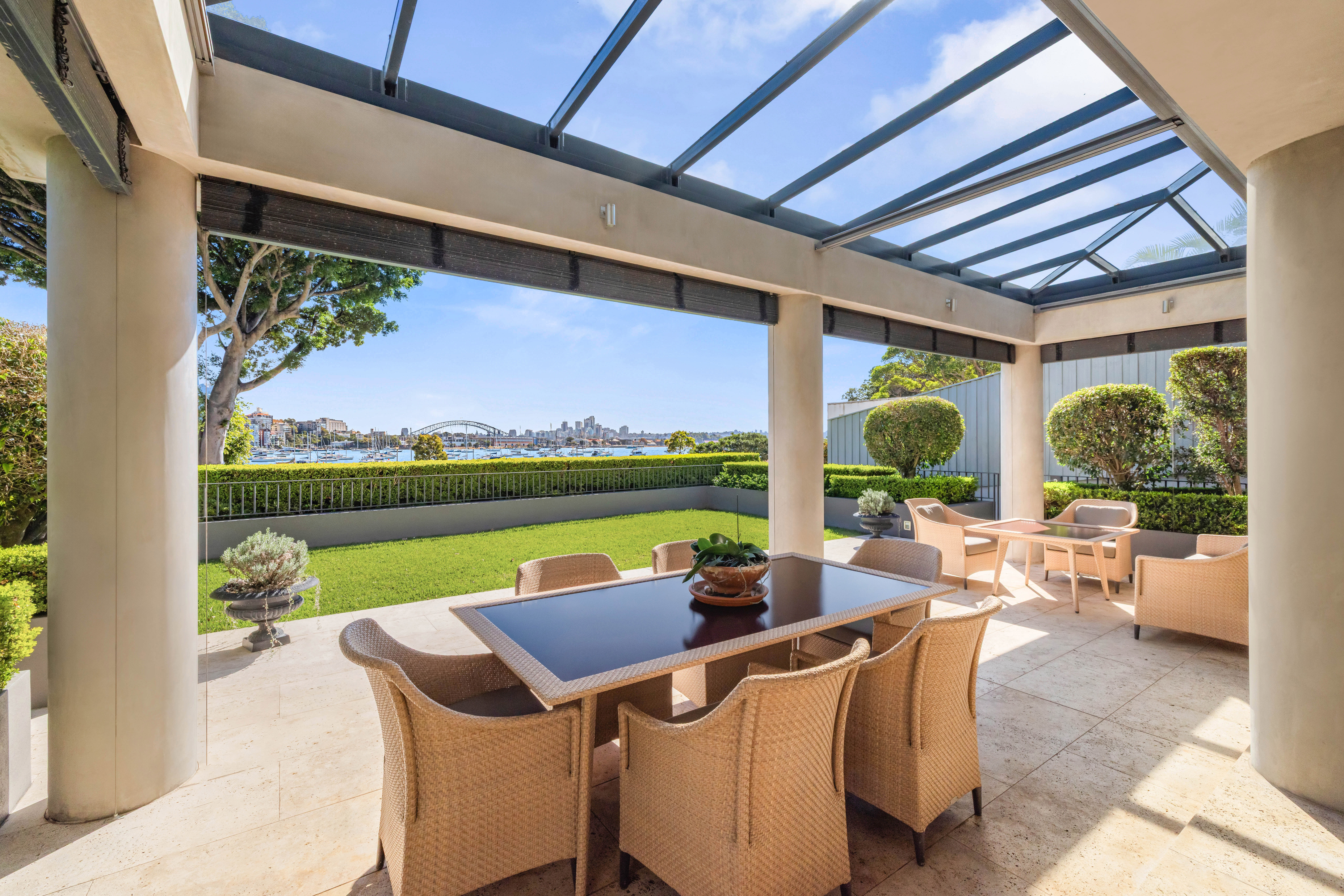 1/53 New Beach Road, Darling Point - Image 1