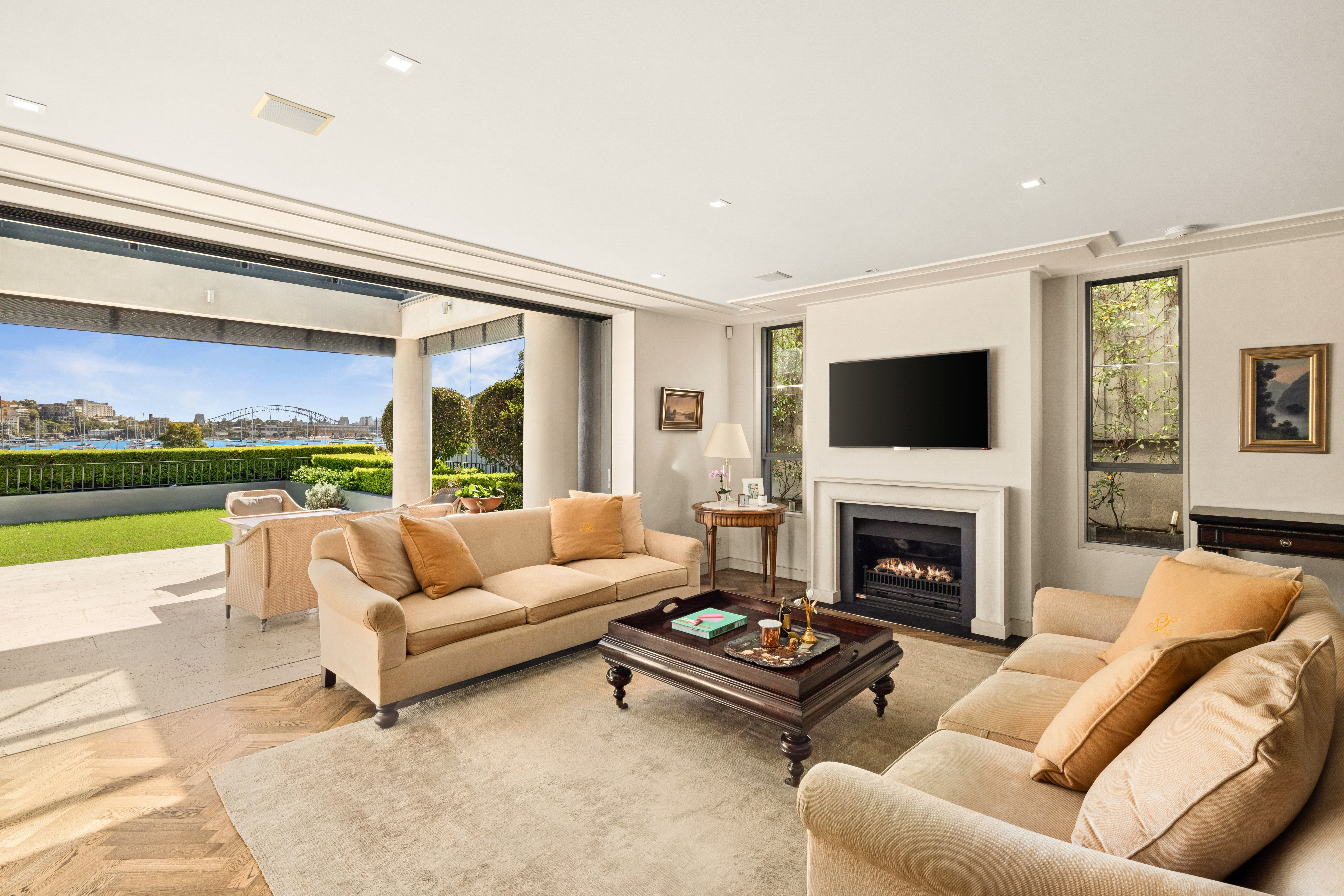 1/53 New Beach Road, Darling Point - Thumbnail 2