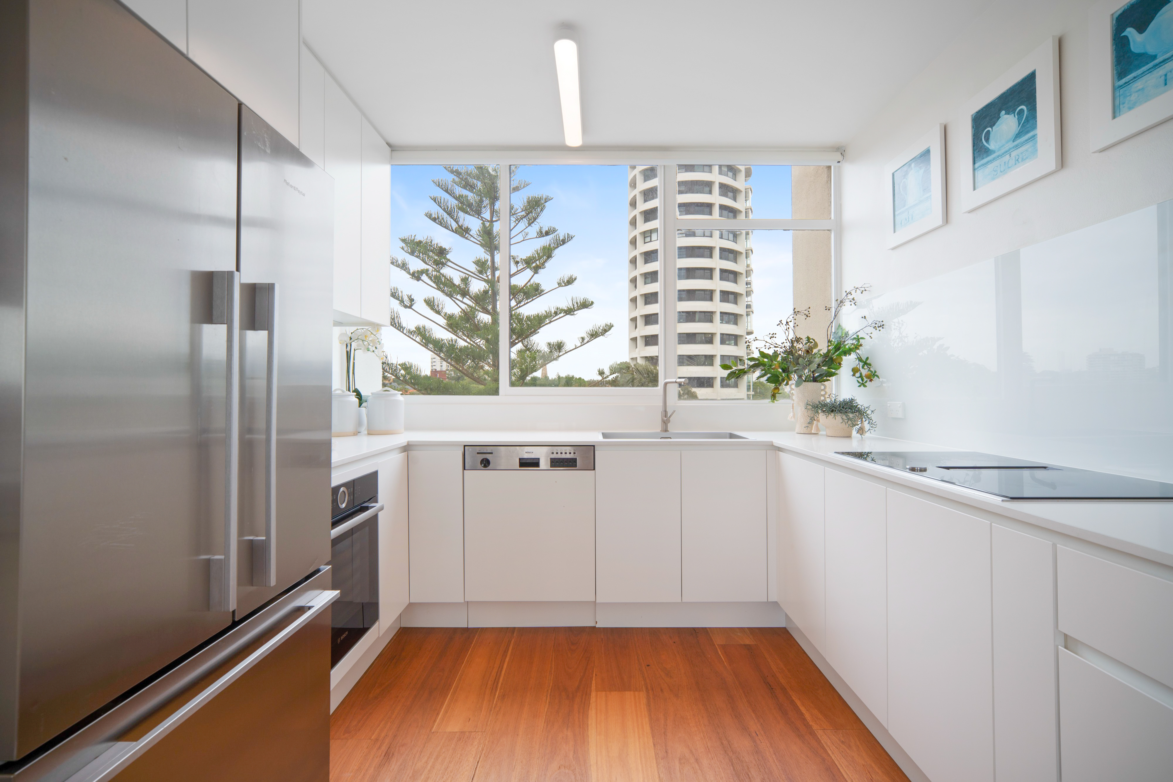 12/2-12 Eastbourne Road, Darling Point - Thumbnail 4