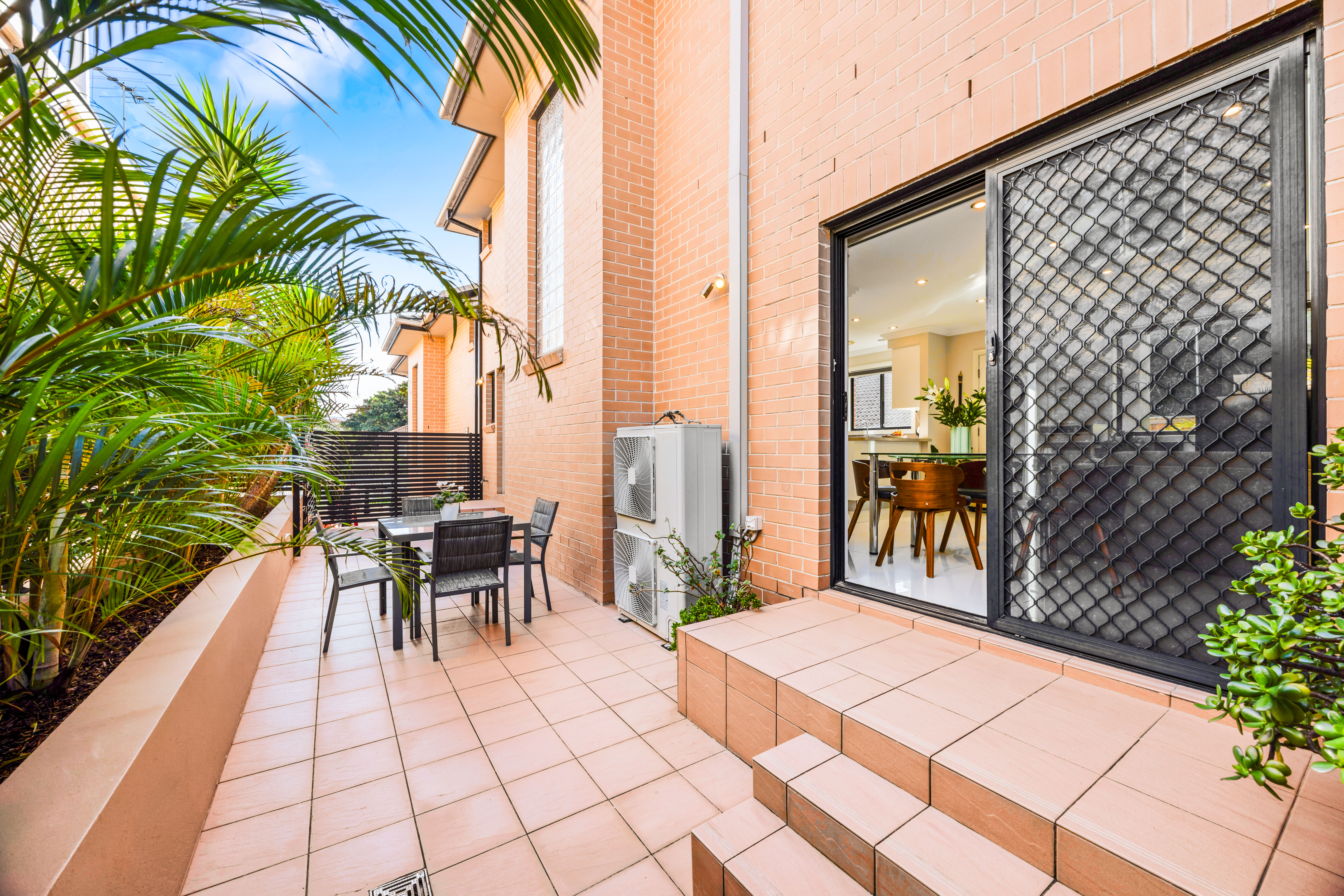 2/645 Old South Head Road, Rose Bay - Thumbnail 3
