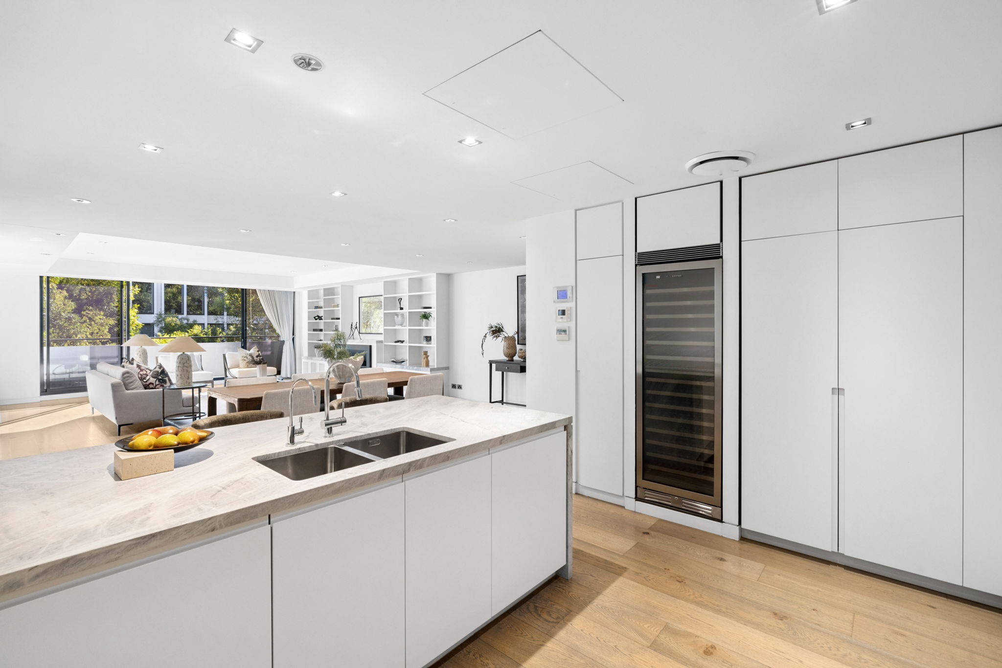 3A/2-22 Knox Street, Double Bay - Thumbnail 3