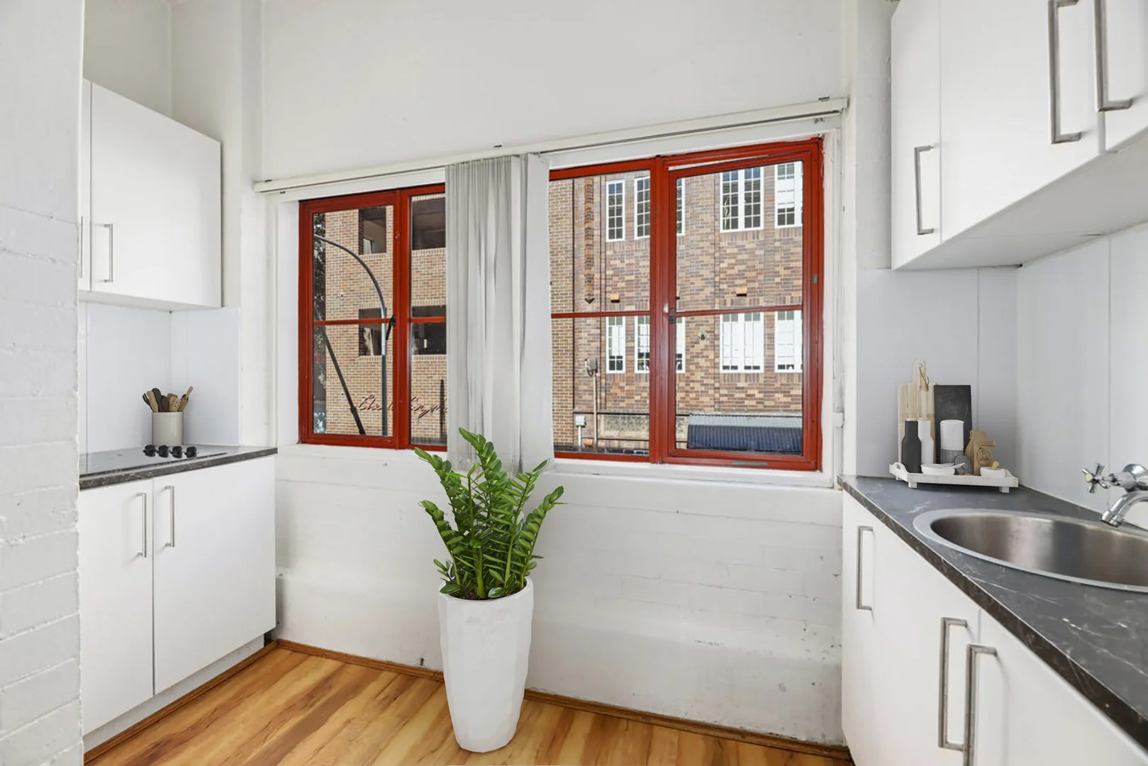 8/8A Hughes Street, Potts Point - Thumbnail 3