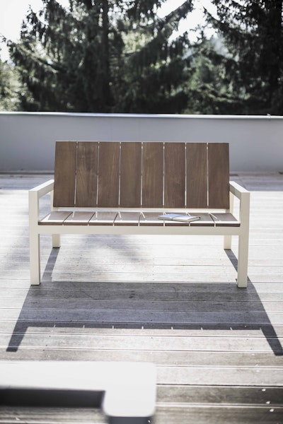 Laurede loungemöbel terrass