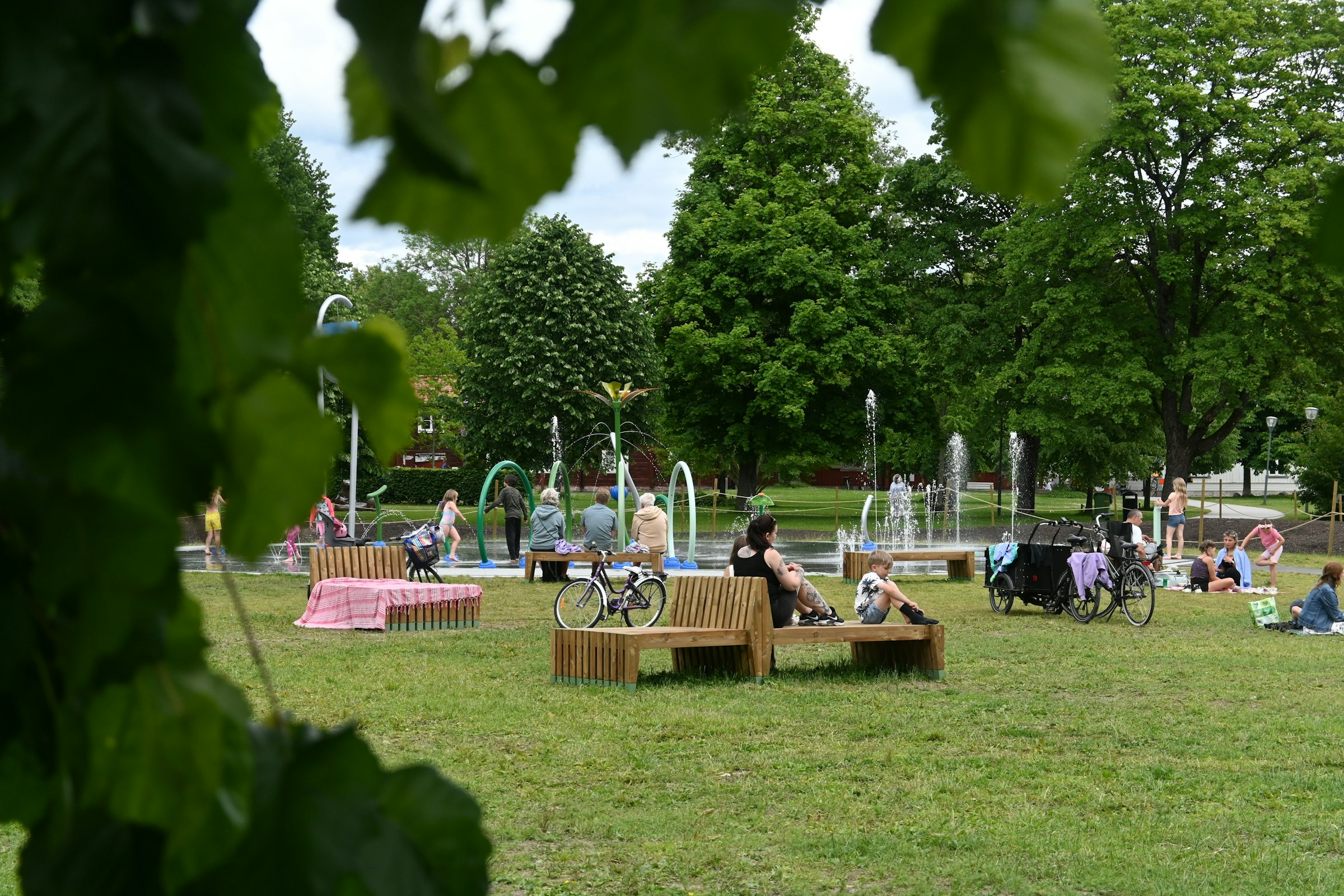 soma-forest-parkbank-divan-plattform