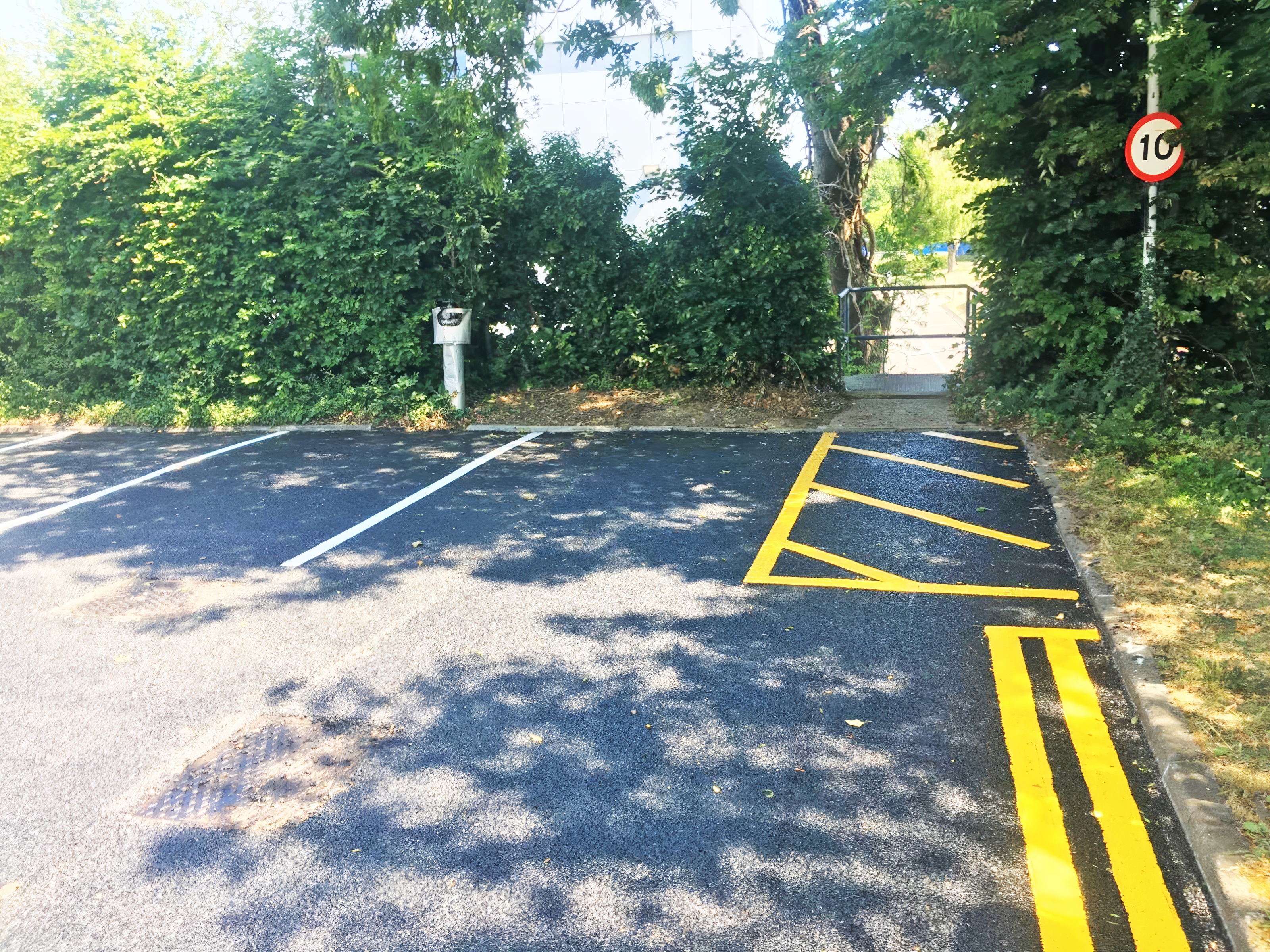 road, tarmac, city, street, urban, outdoors