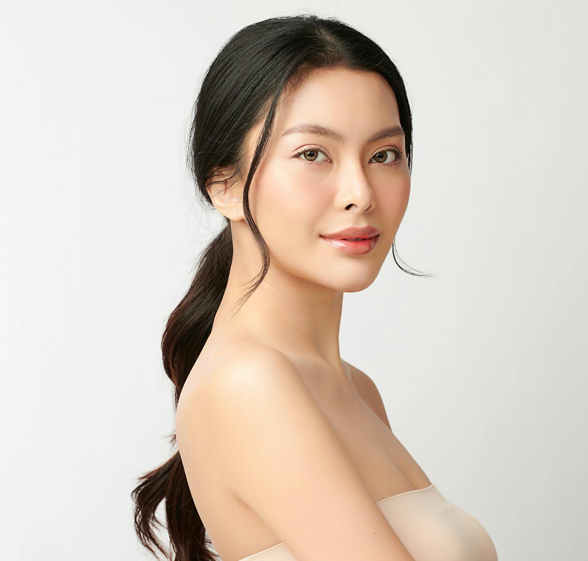 turned head white background