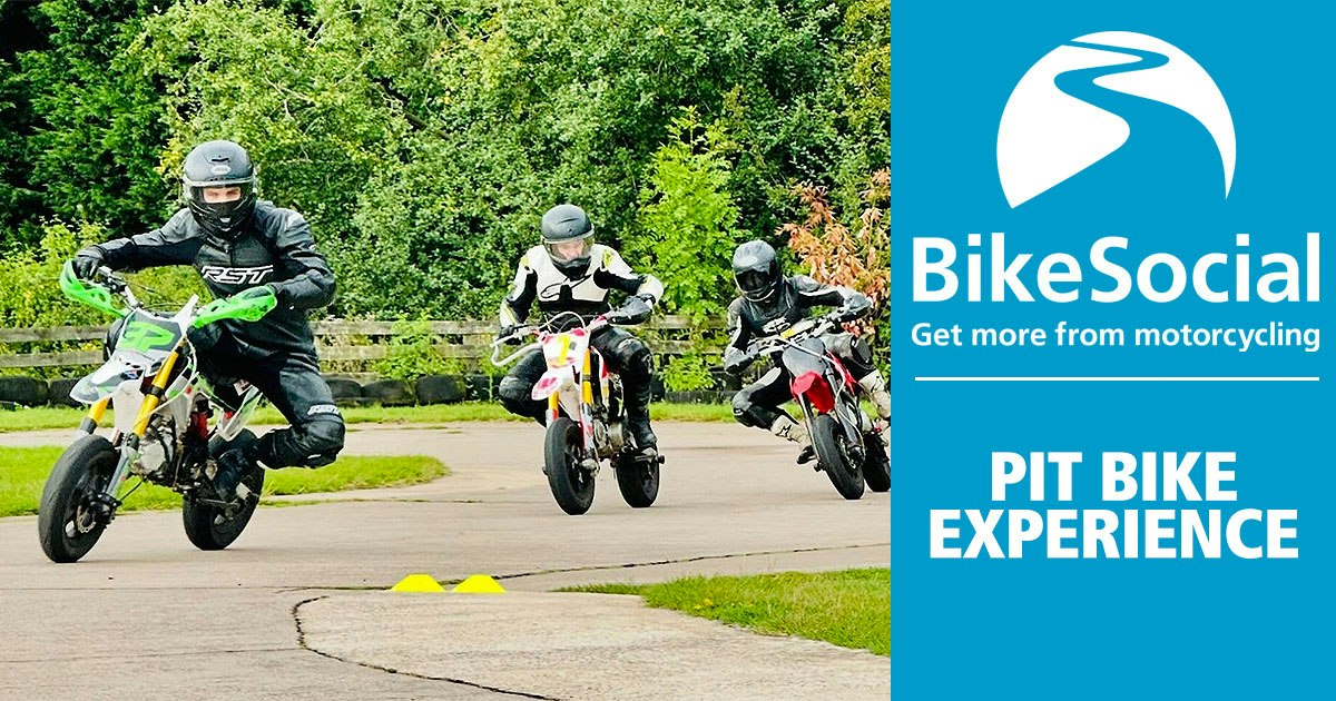 On track training with Pitbike Experience