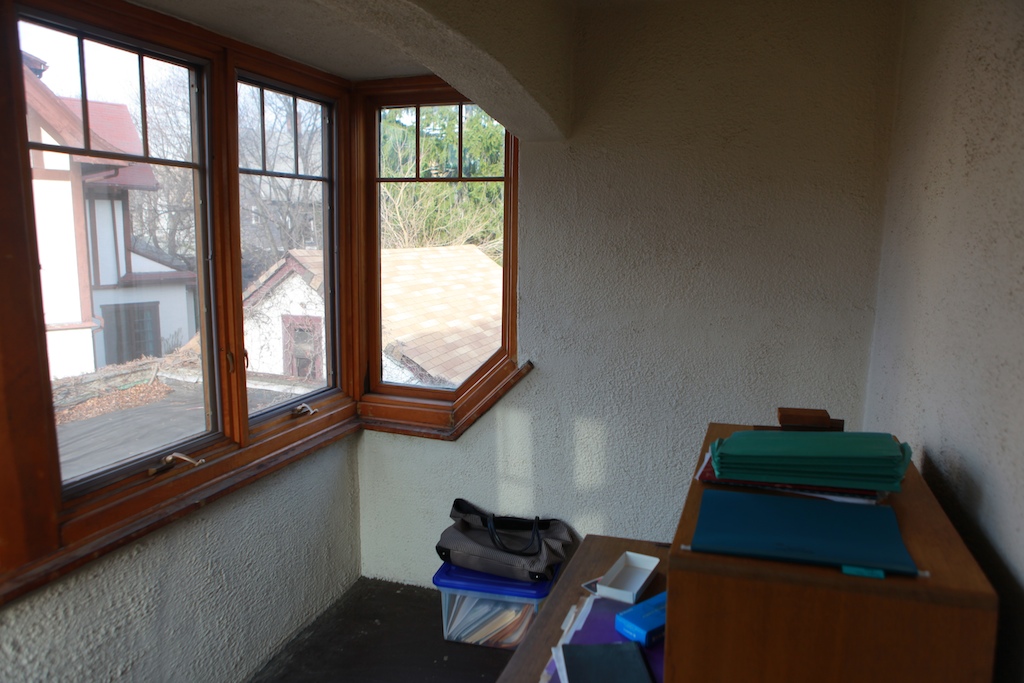 gladstien house 40.jpg