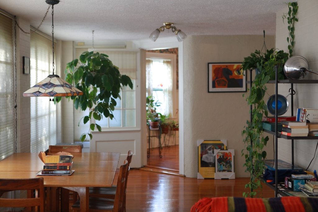 gladstien house 20.jpg