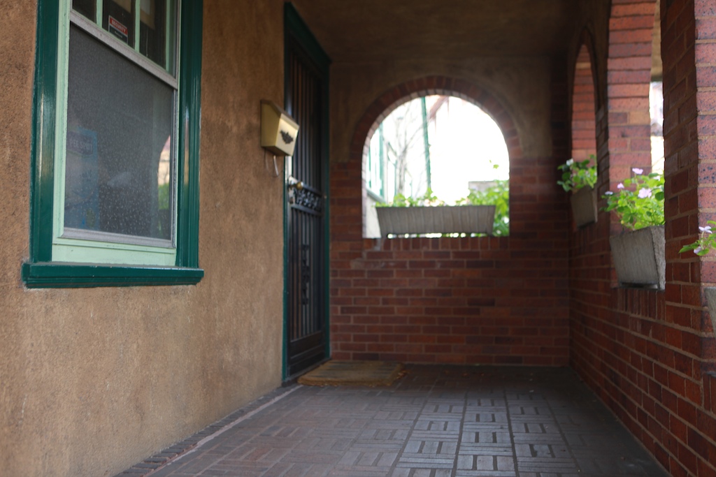 gladstien house 71.jpg