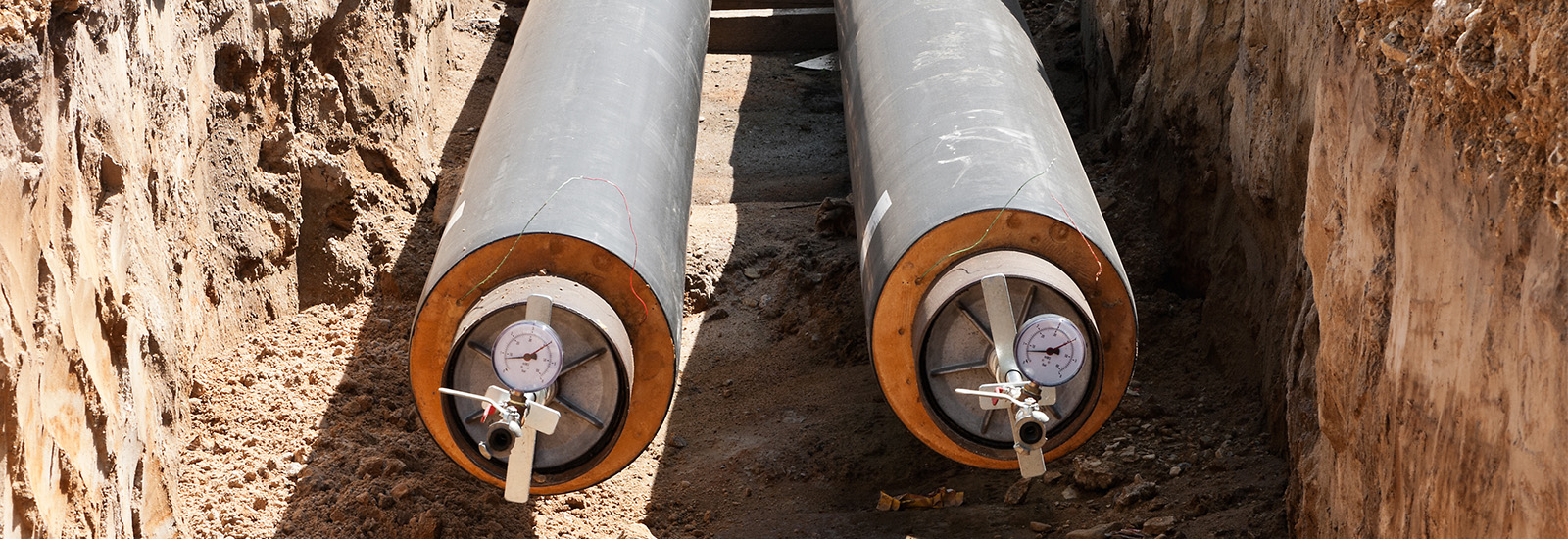 Image of heating pipelines.