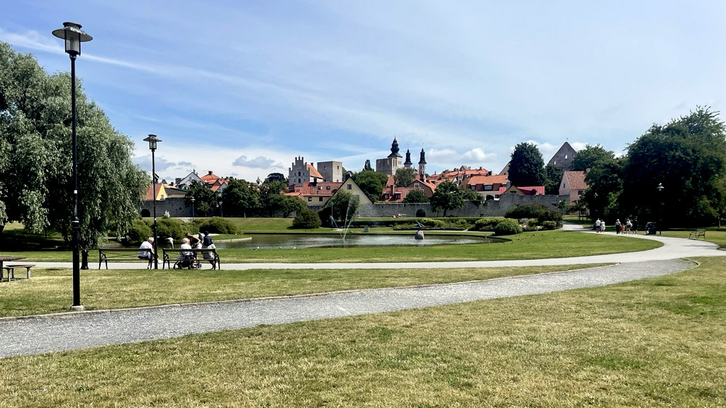 Snart är det trångt i Almedalen.