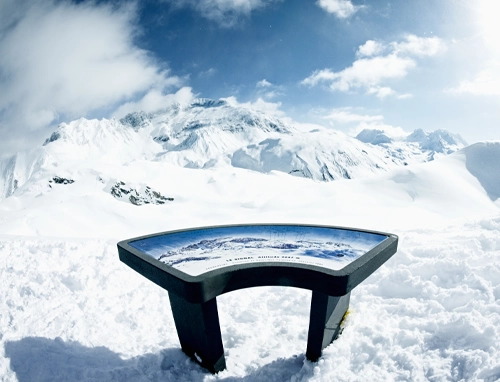 summit Signal in Courchevel