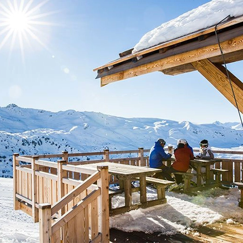 Winter picnics on the slopes