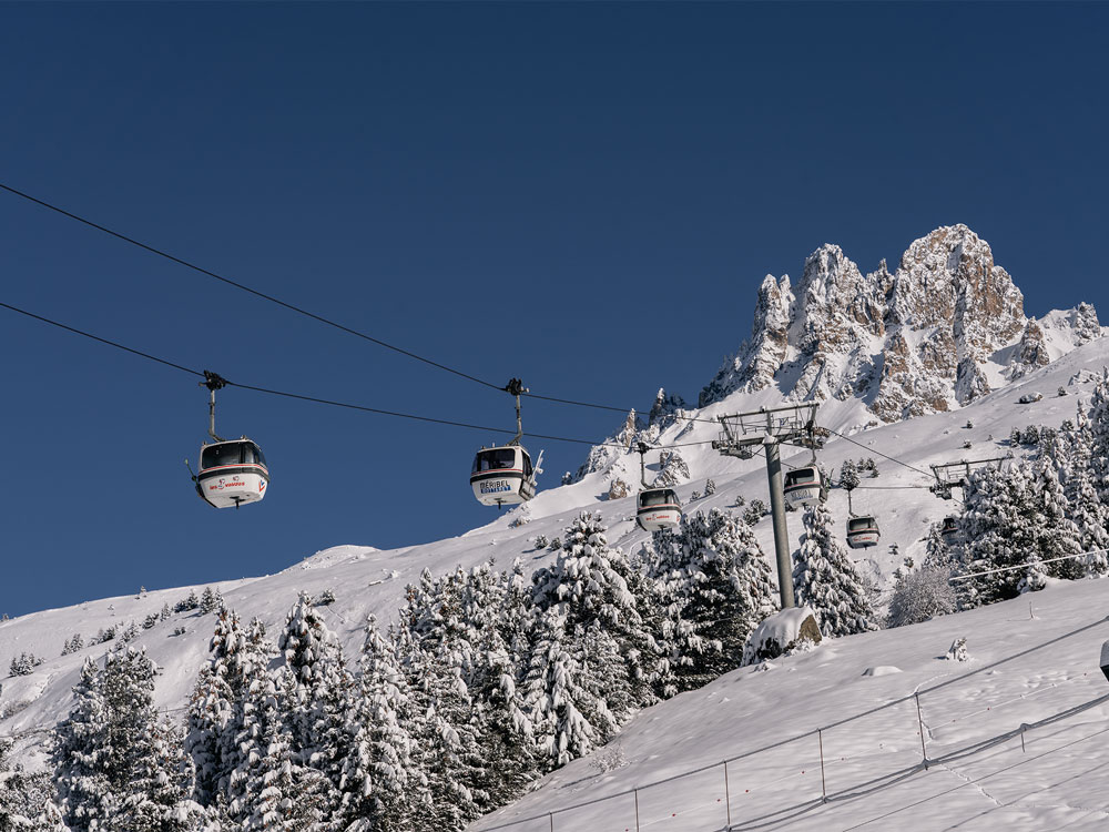 Méribel’s ski lifts
