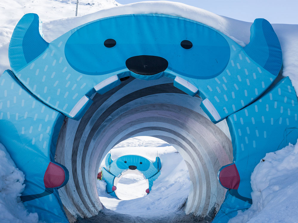 Tunnel sur les pistes de Méribel Mottaret