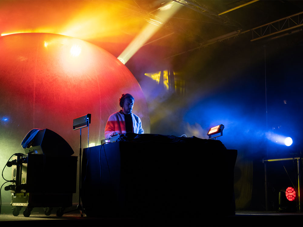 DJ sur le front de neige de Méribel Mottaret