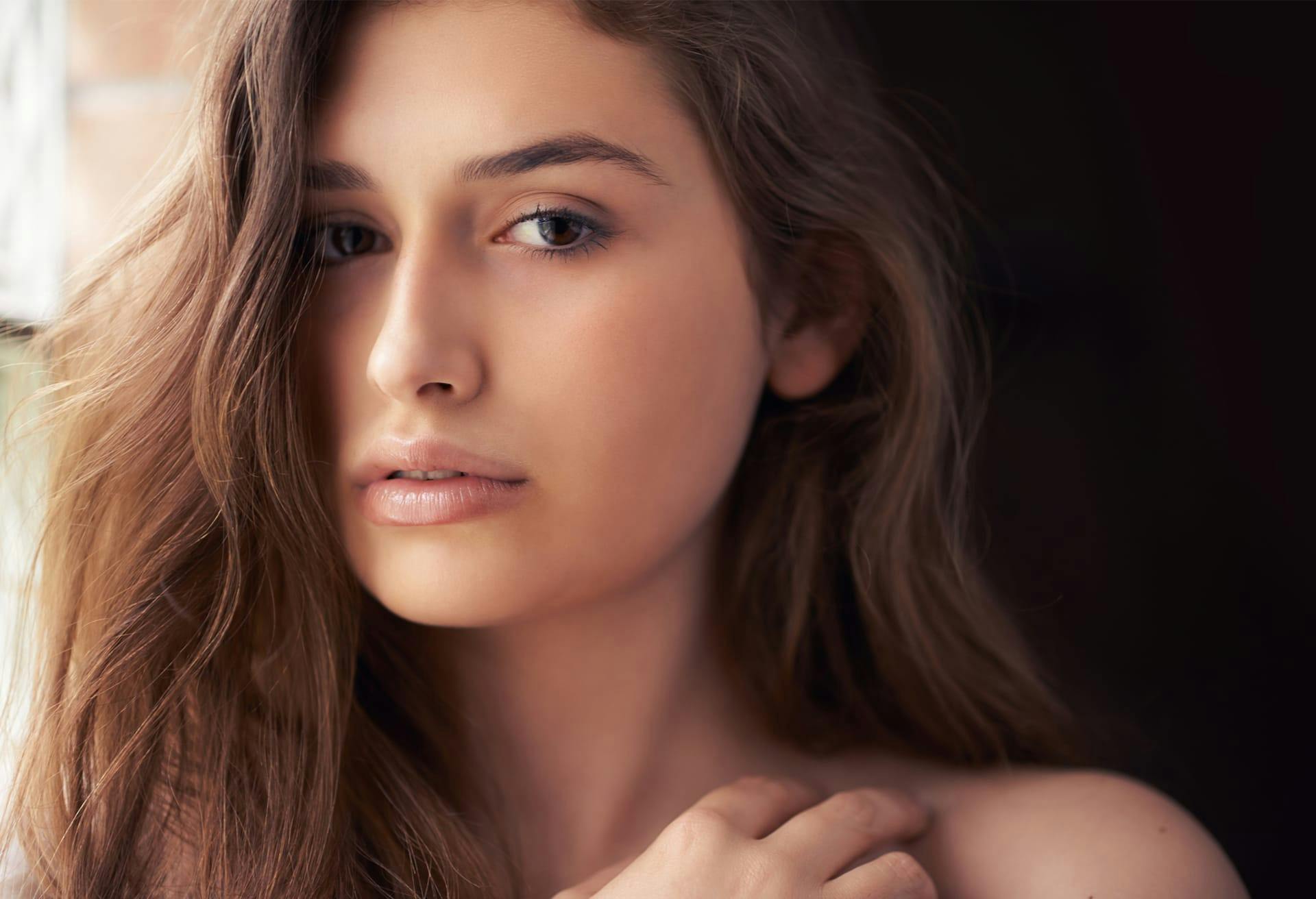 Woman with brown hair