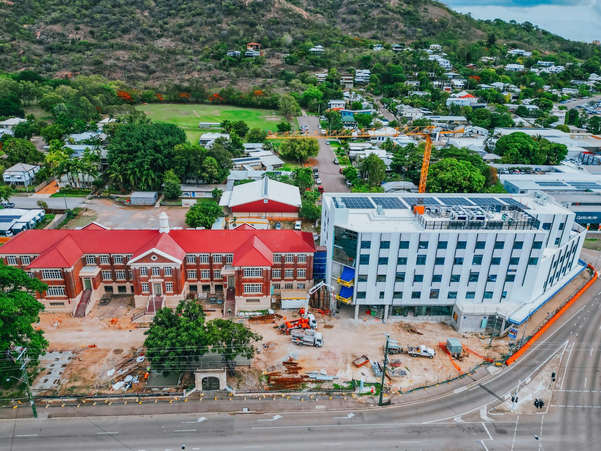 Weststate Hospital Build Takes Shape.