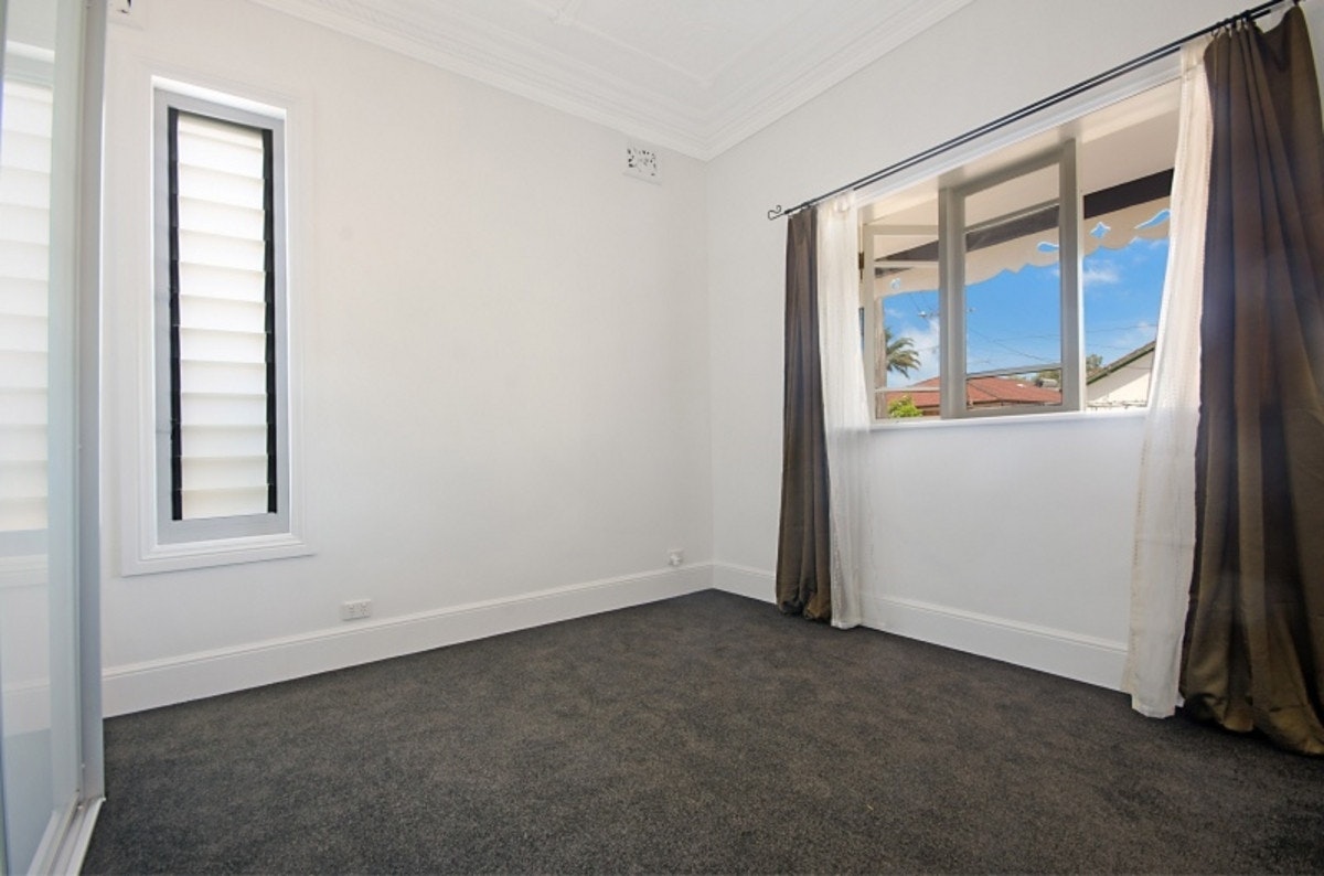 Image of corner