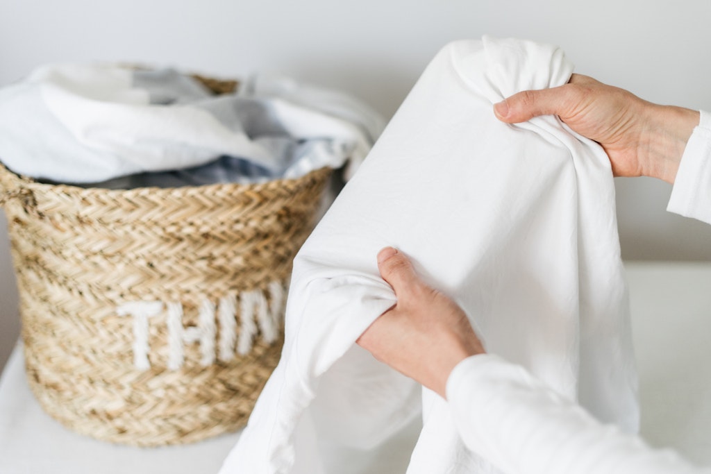 Vlekker verwijderd uit kleding