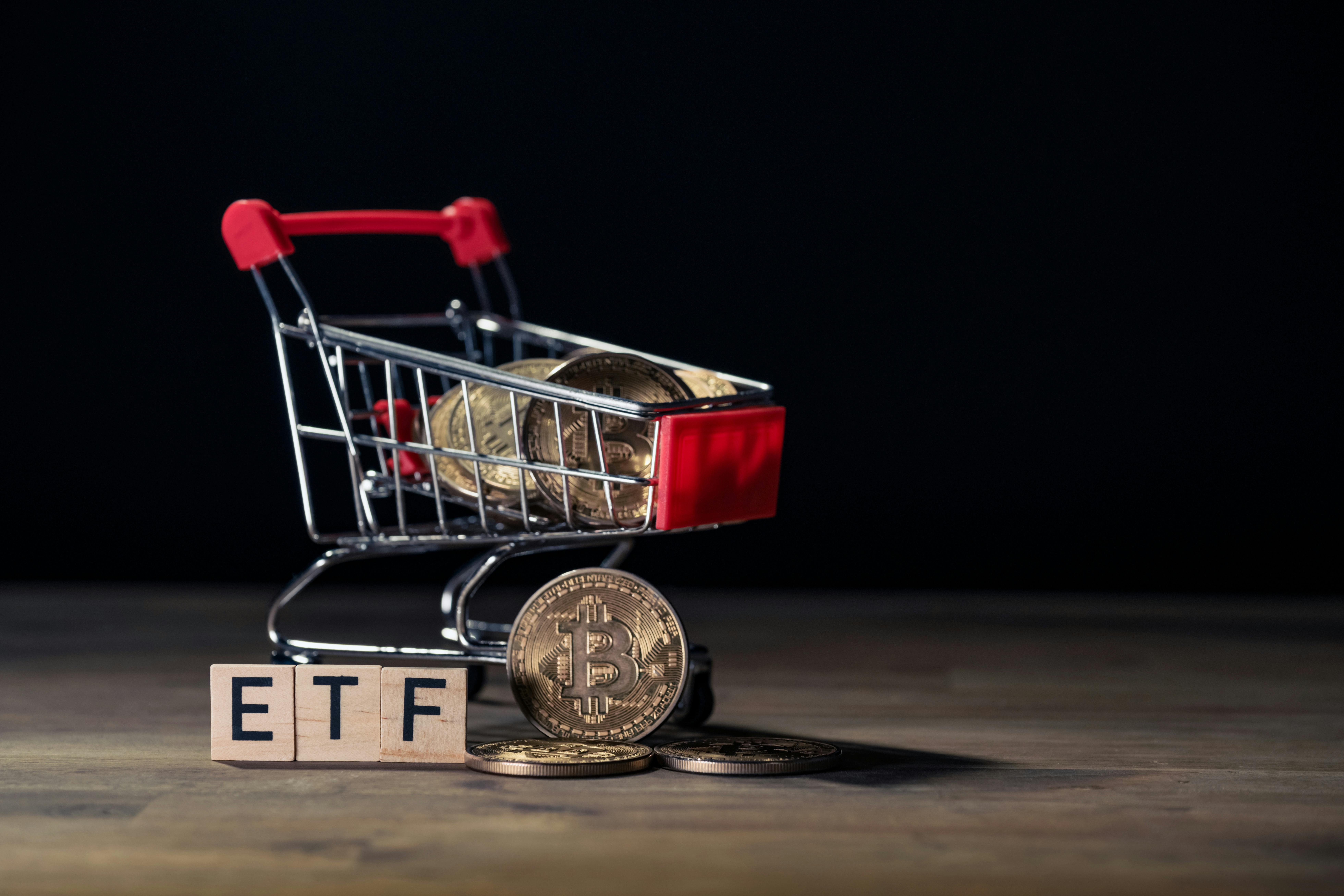 BTC ETF shopping cart