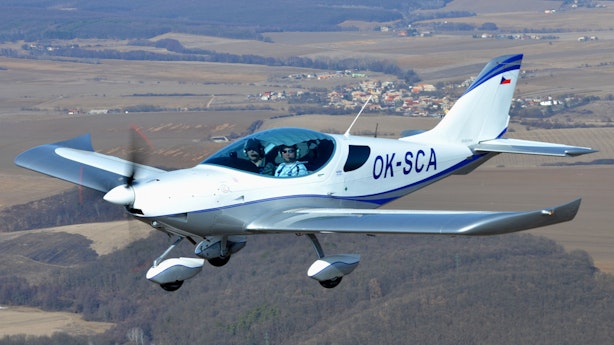 YR-CRZ PS28-Cruiser 