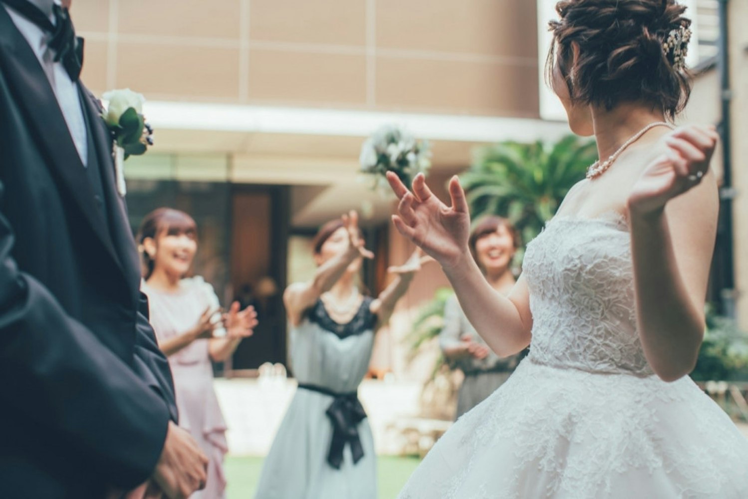 夏の結婚式で注意すること