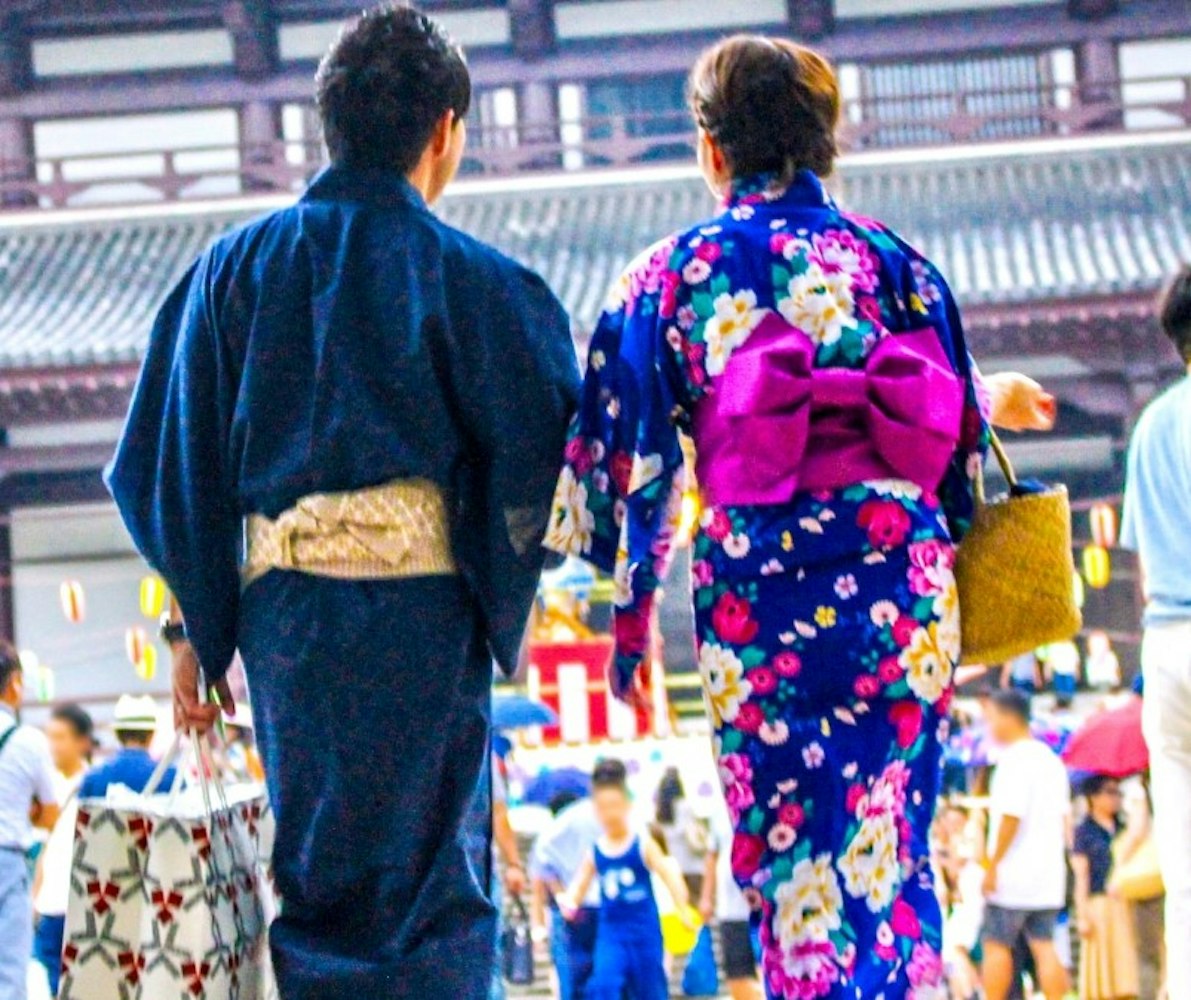 浴衣は右前・左前どっちが前