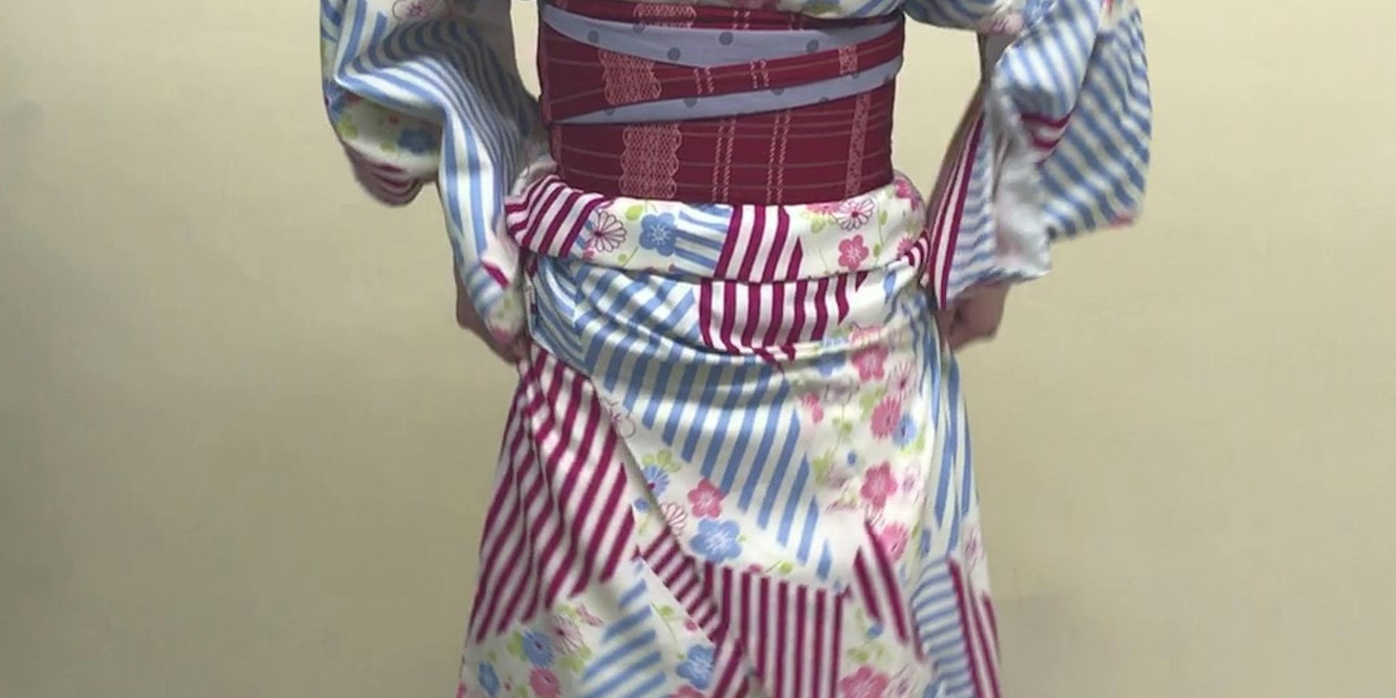 着物(浴衣)を着ているときのトイレの入り方_1